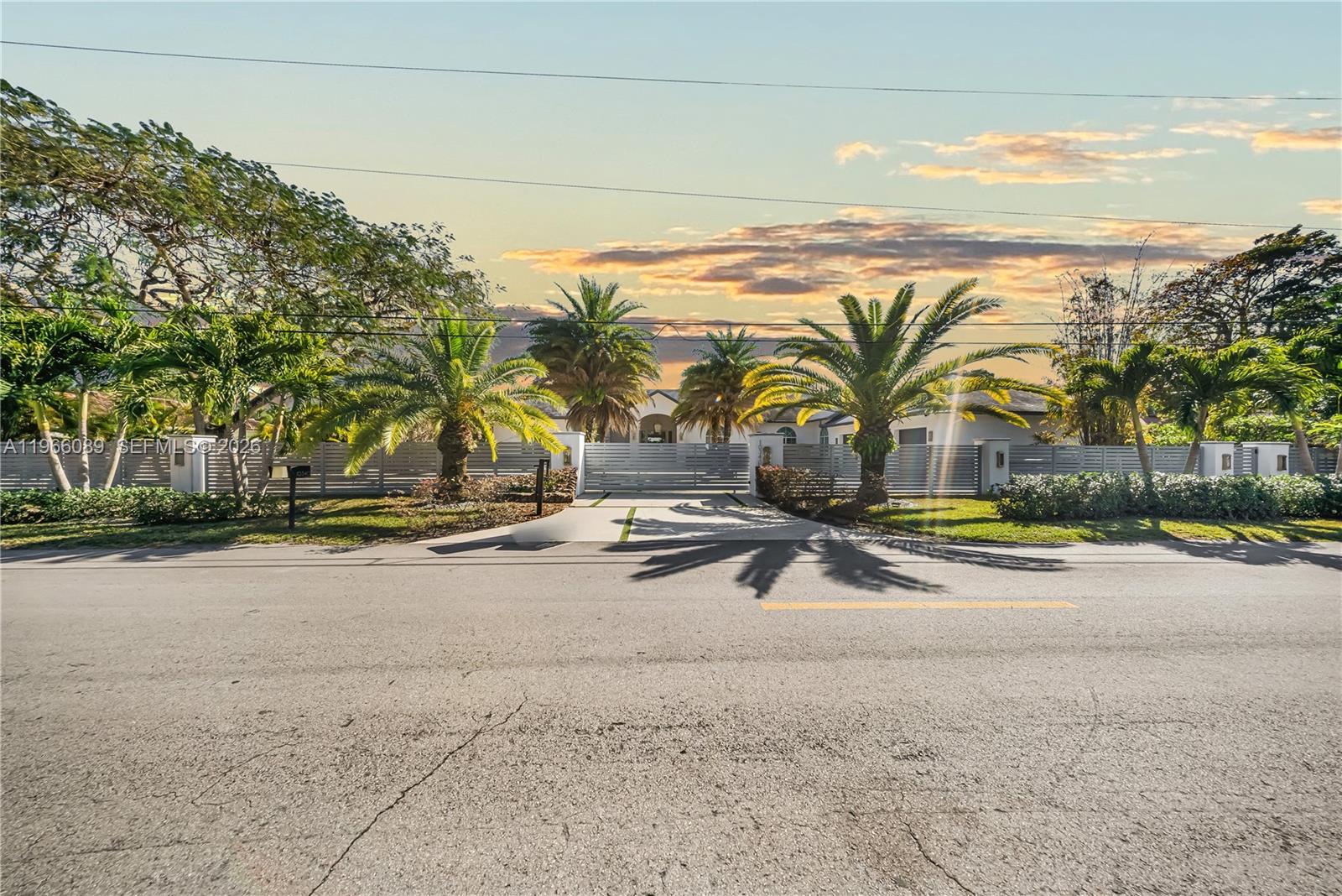 10340 SW 62nd St, Miami FL 33173