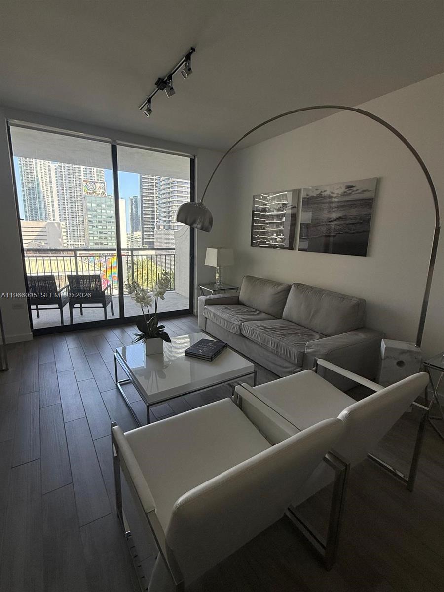 999 SW 1st Ave #1510, Miami FL 33130