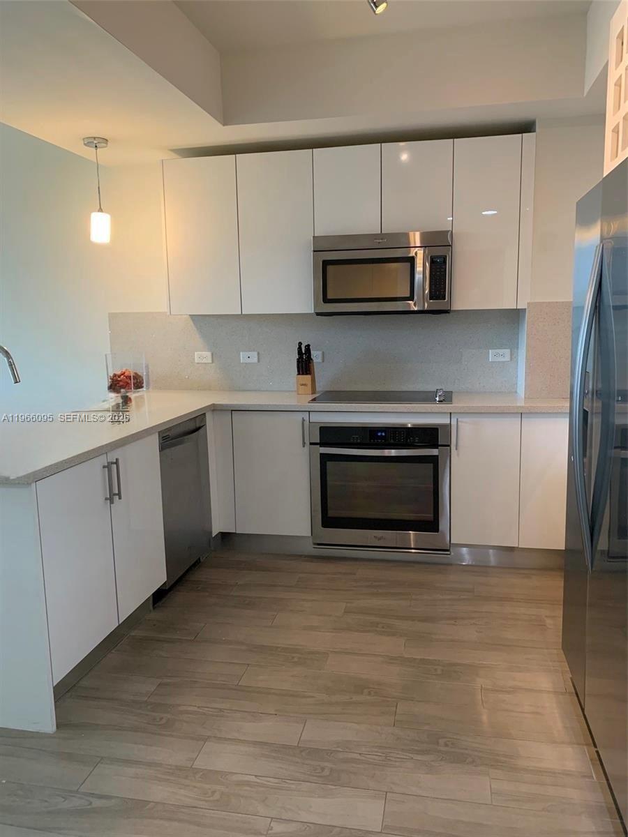 999 SW 1st Ave #1510, Miami FL 33130
