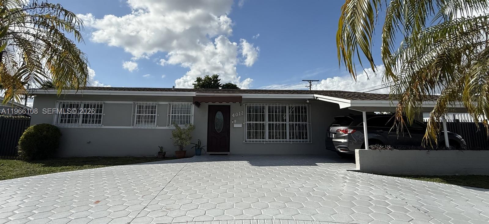4012 SW 102 court, Miami FL 33165