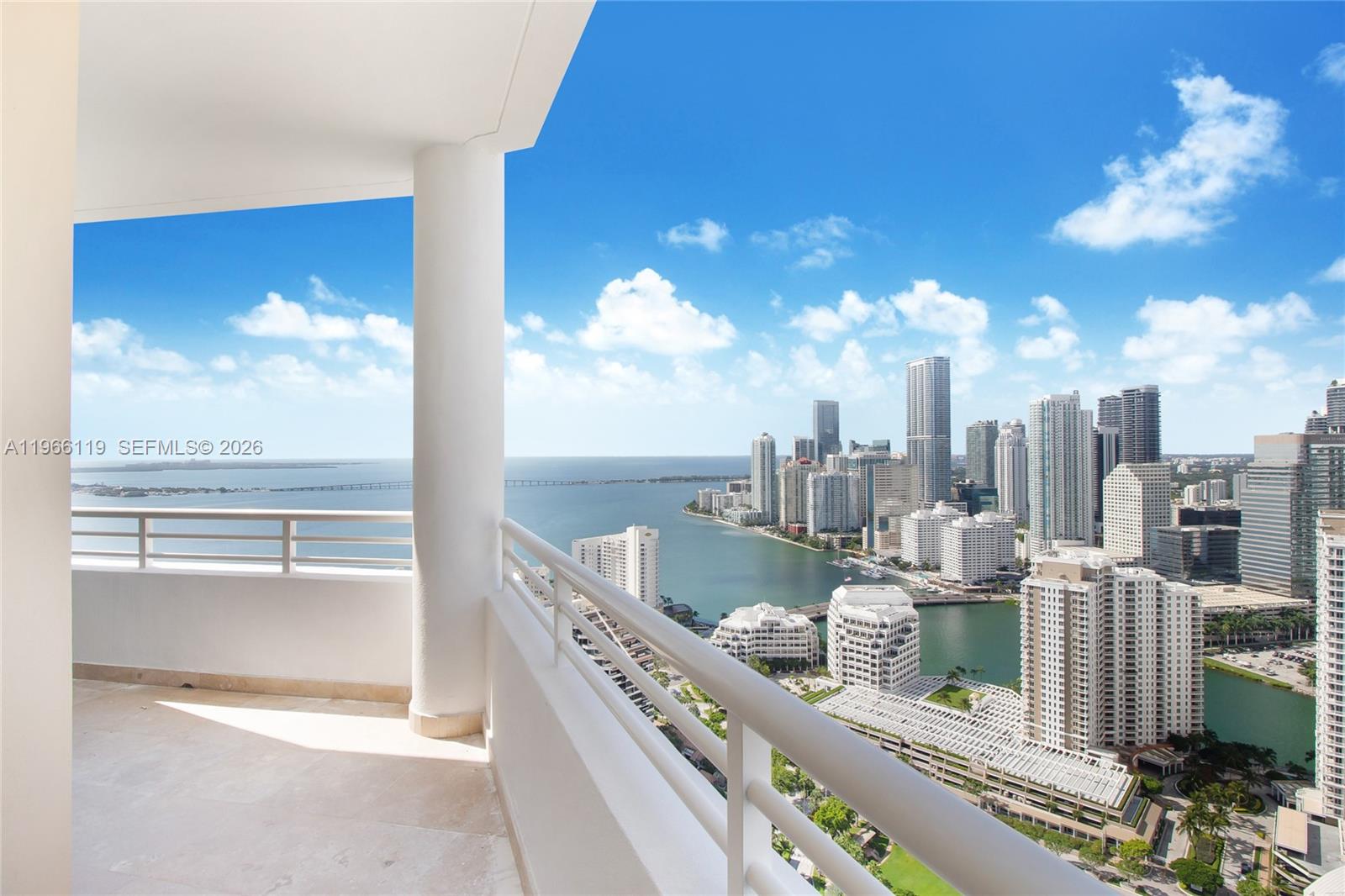 848 BRICKELL KEY DR #4306, Miami FL 33131