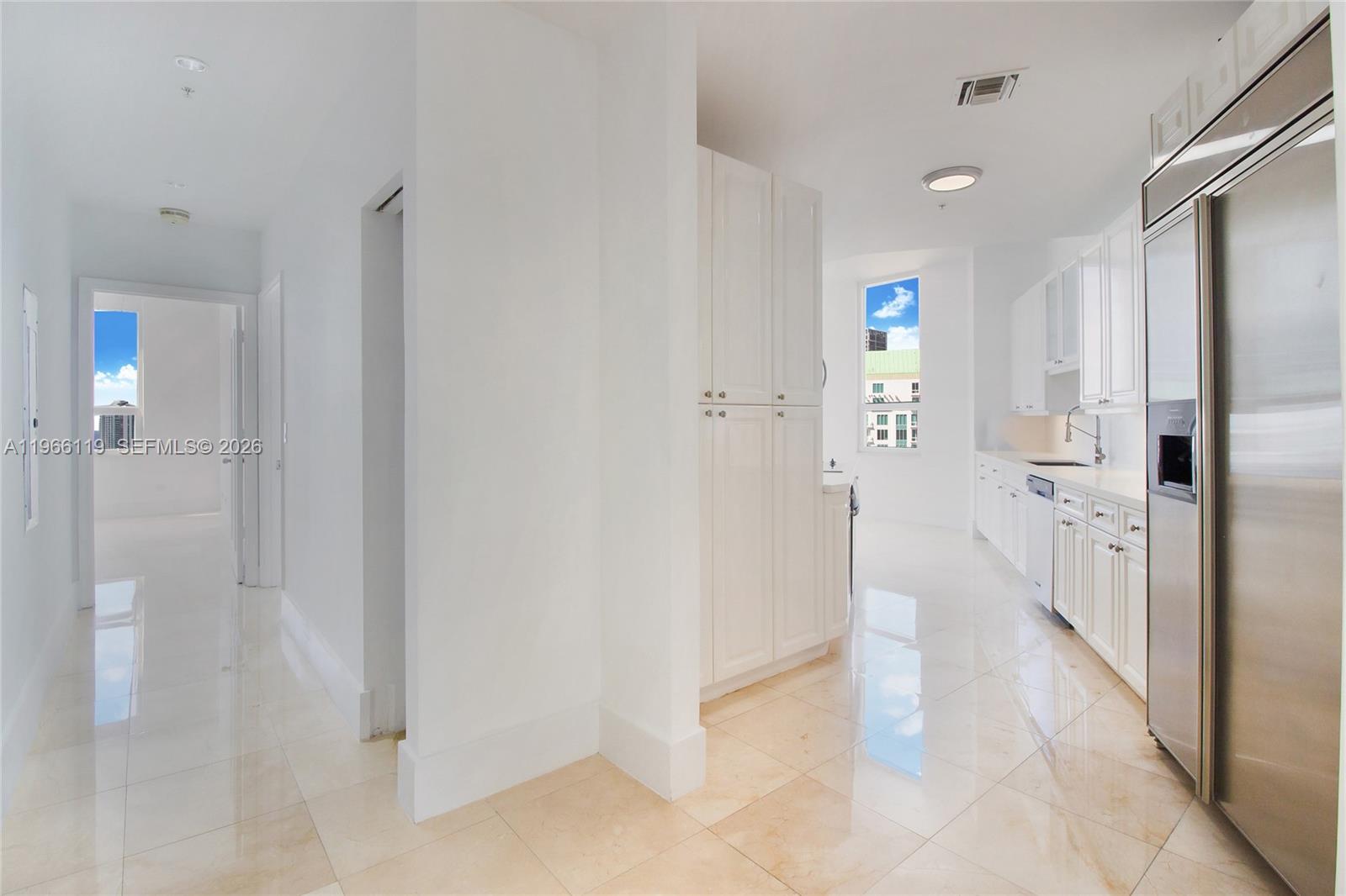 848 BRICKELL KEY DR #4306, Miami FL 33131