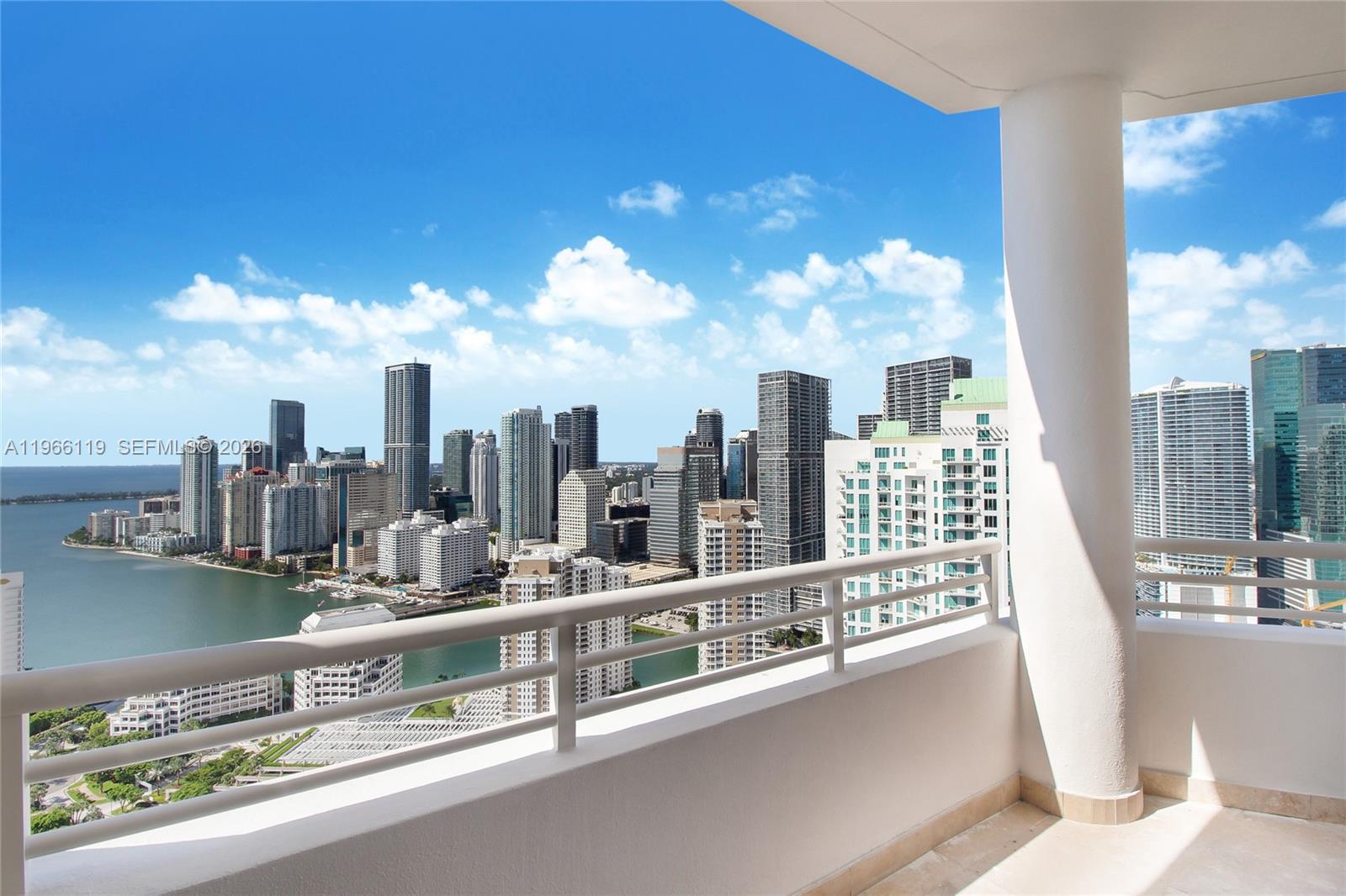 848 BRICKELL KEY DR #4306, Miami FL 33131
