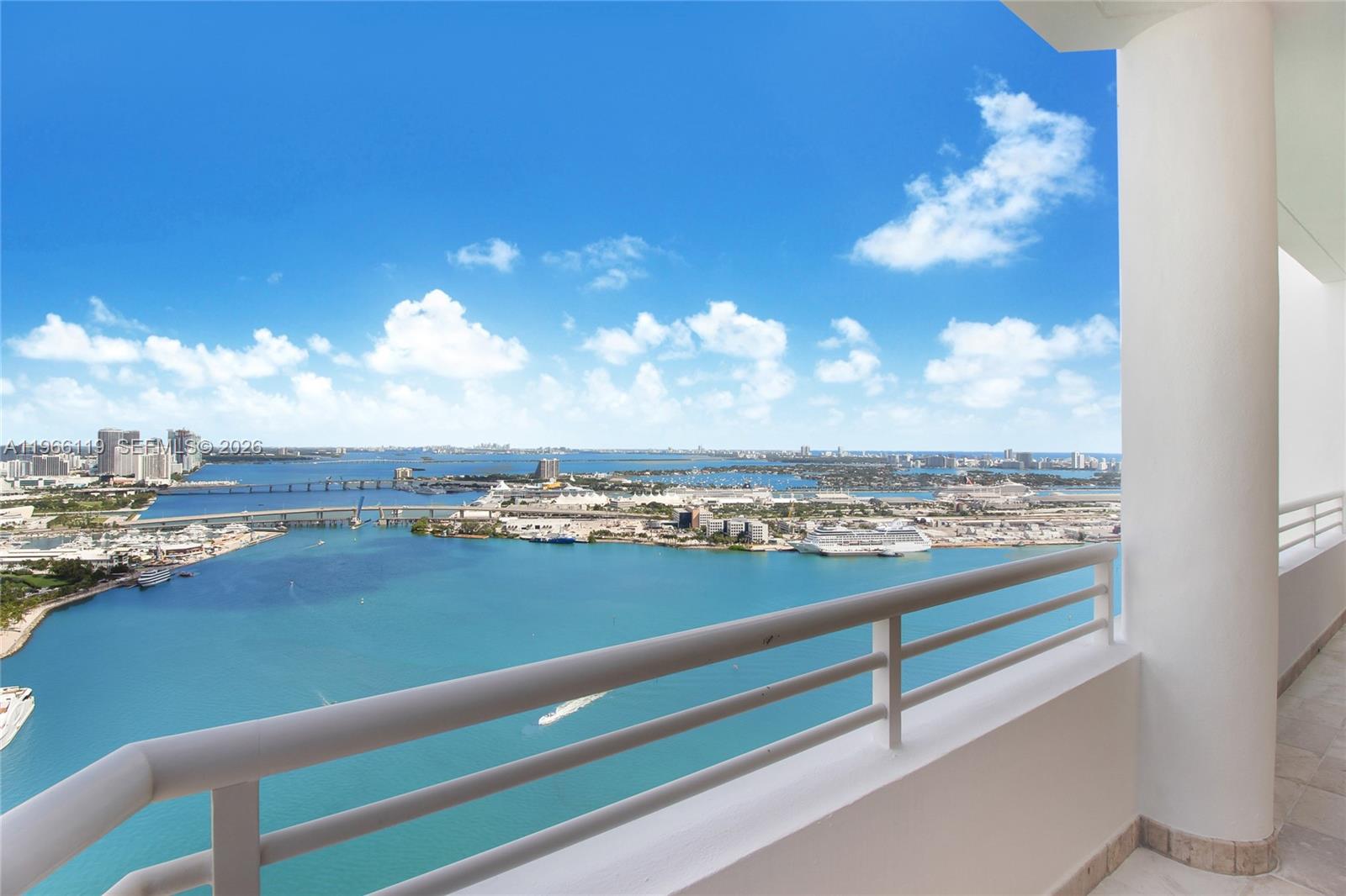 848 BRICKELL KEY DR #4306, Miami FL 33131