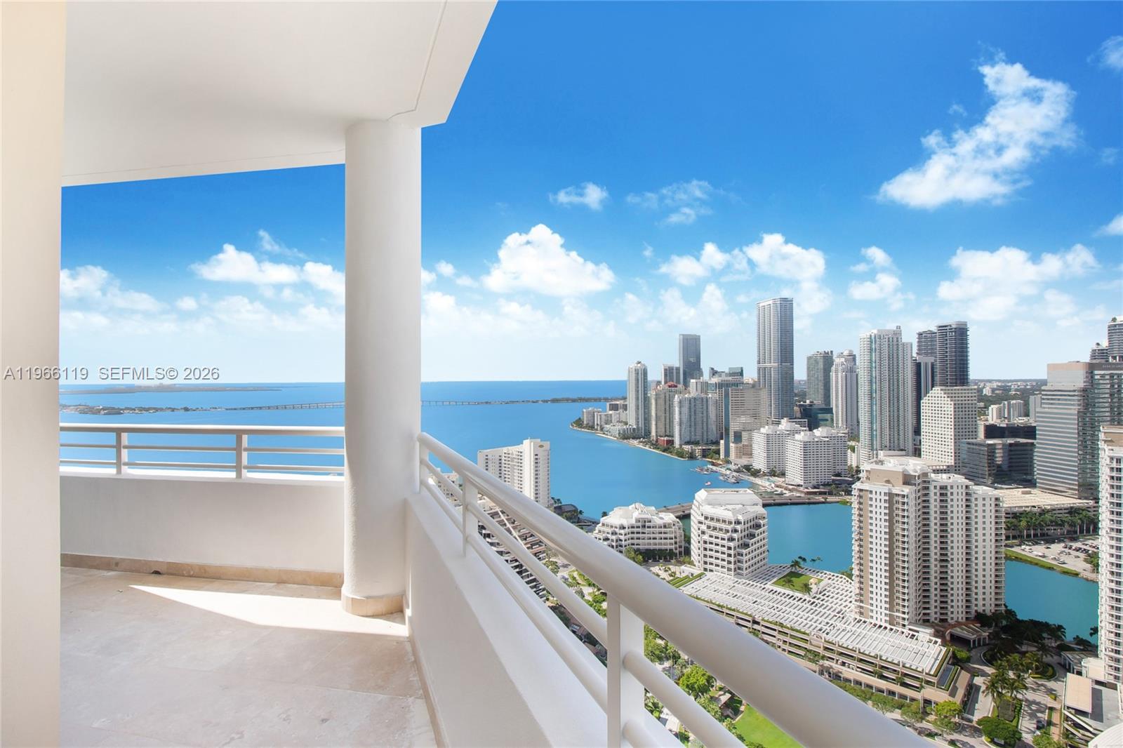 848 BRICKELL KEY DR #4306, Miami FL 33131