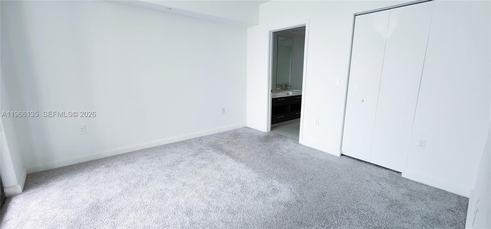 45 SW 9th St #2108, Miami FL 33130