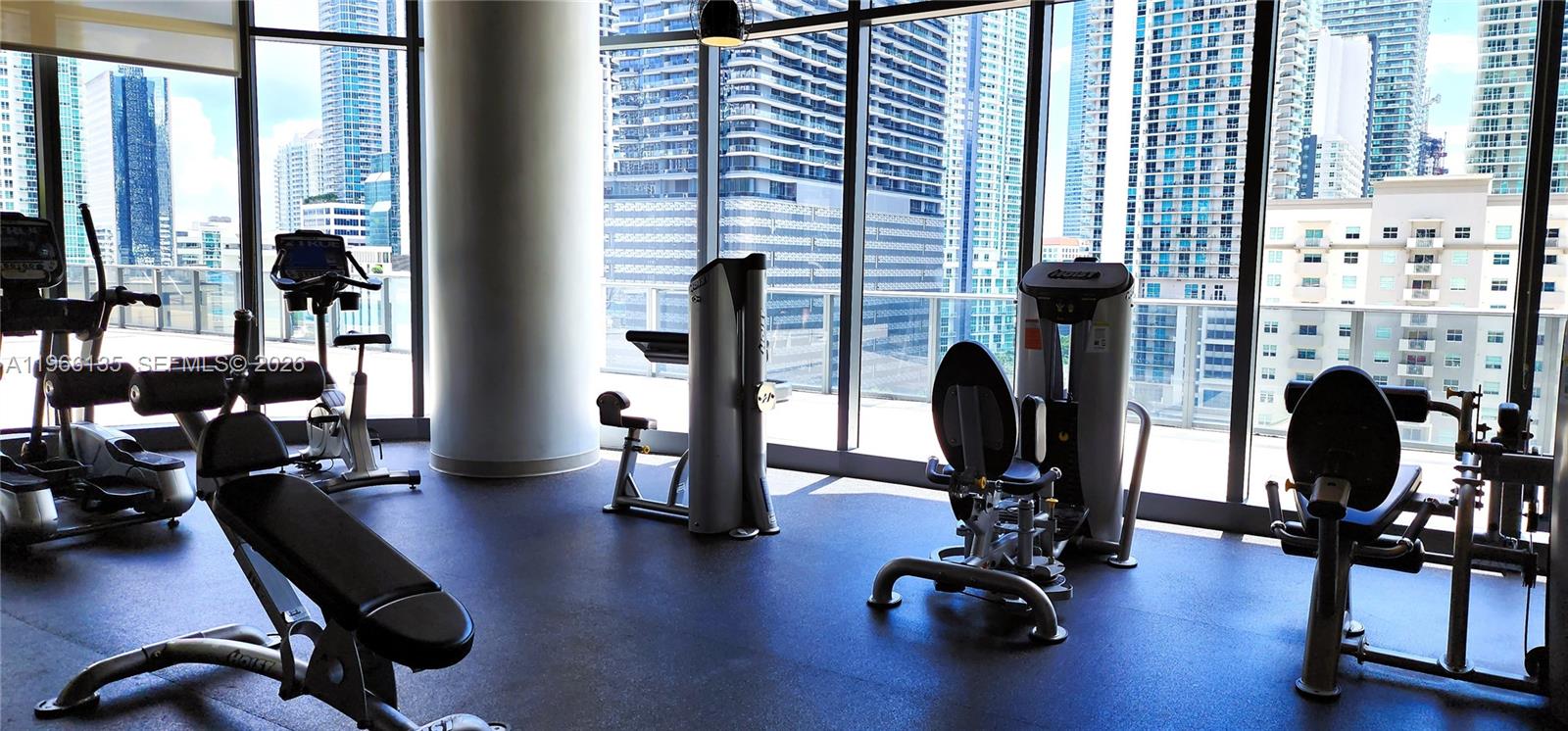 45 SW 9th St #2108, Miami FL 33130