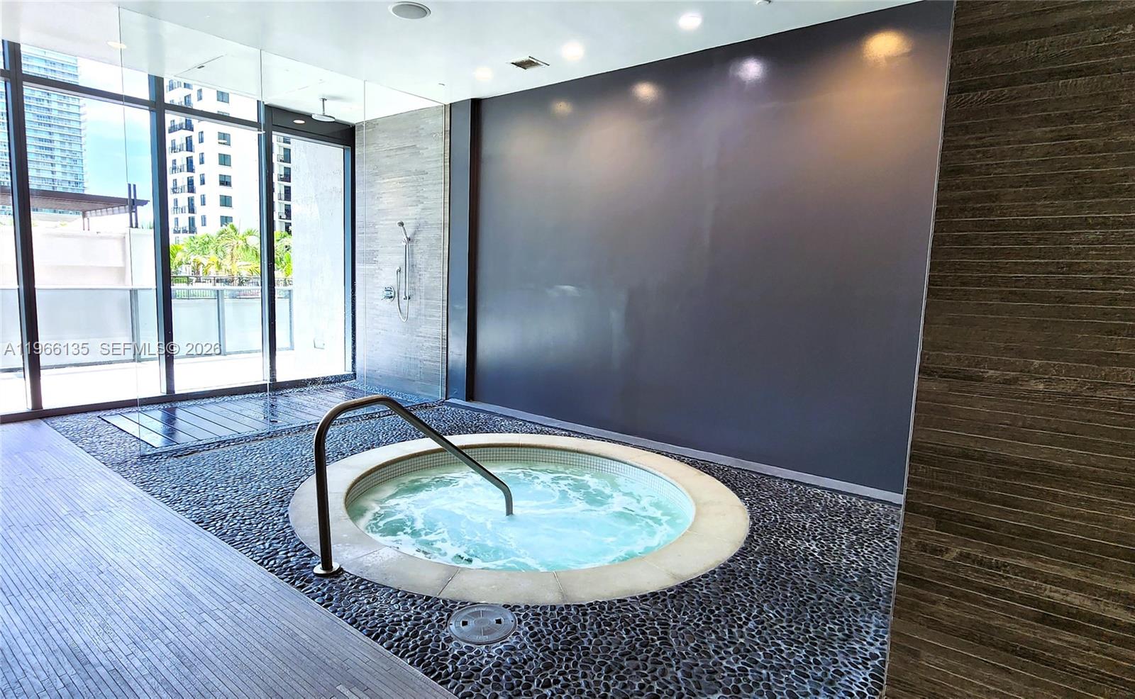 45 SW 9th St #2108, Miami FL 33130