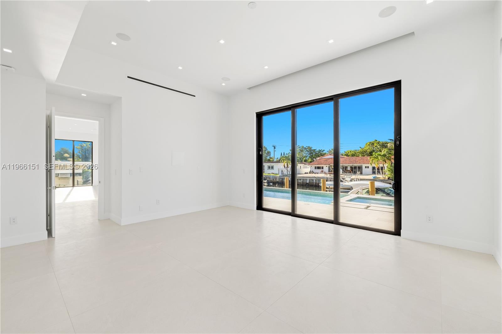 2050 S Hibiscus Dr, North Miami FL 33181
