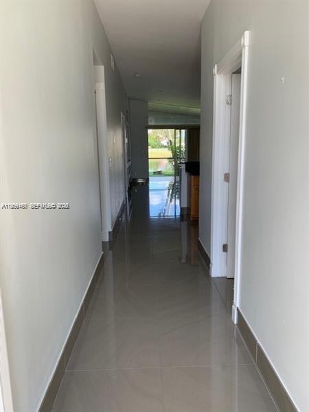 504 Woodgate Cir #C, Sunrise FL 33326