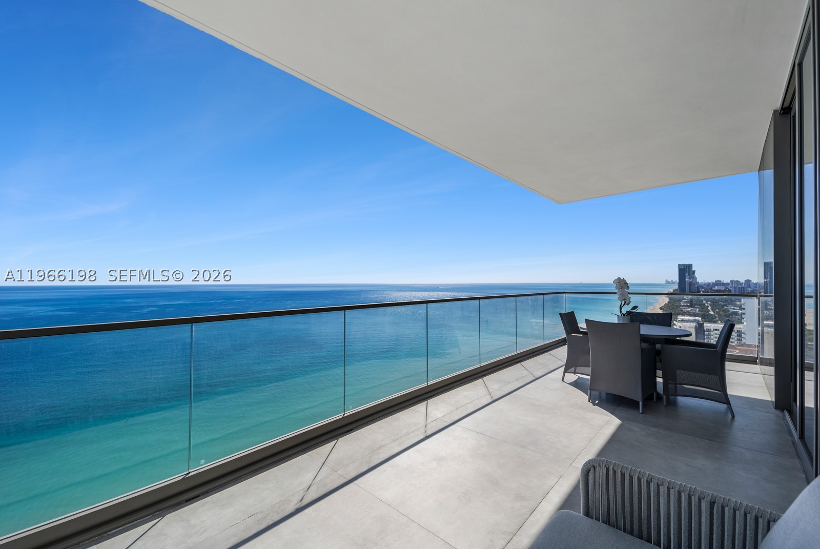 2000 S Ocean Dr #25B, Hallandale Beach FL 33009