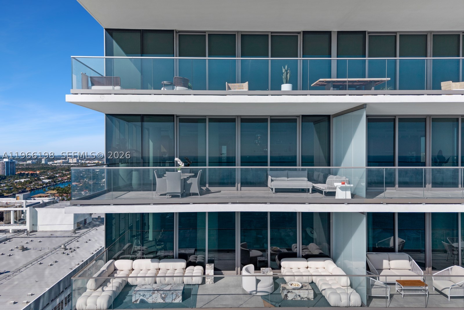 2000 S Ocean Dr #25B, Hallandale Beach FL 33009