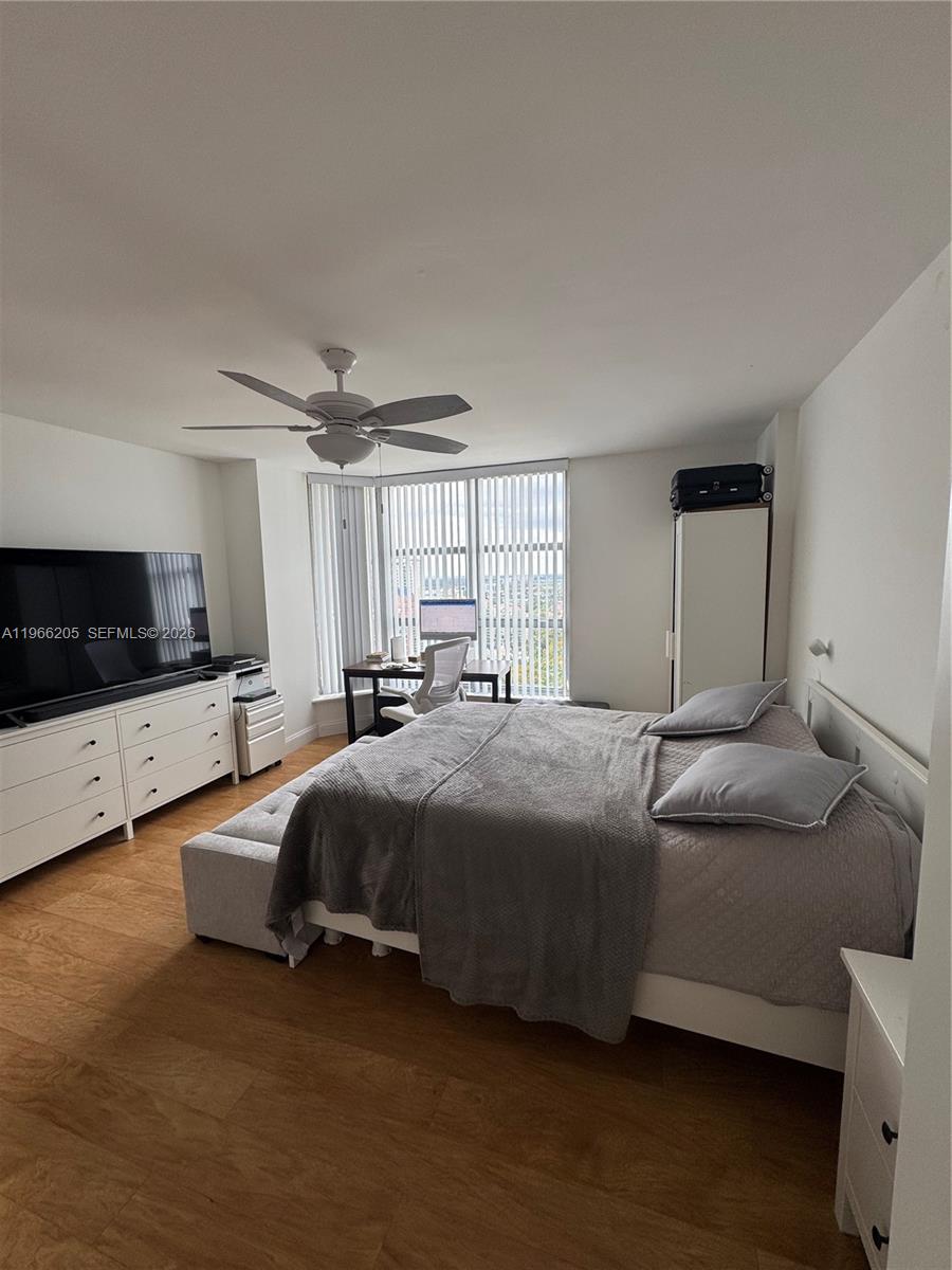 3530 Mystic Pointe Dr #3003, Aventura FL 33180
