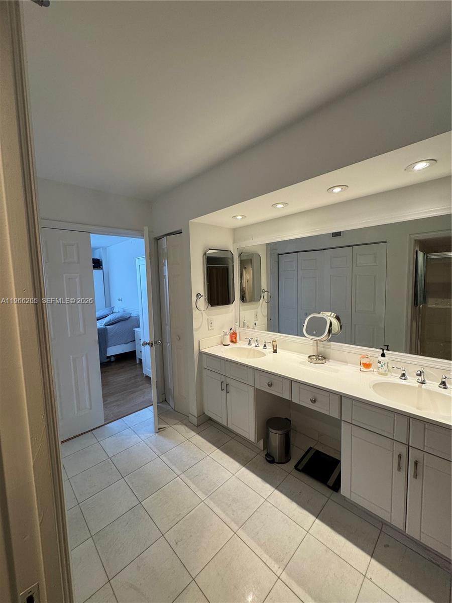 3530 Mystic Pointe Dr #3003, Aventura FL 33180