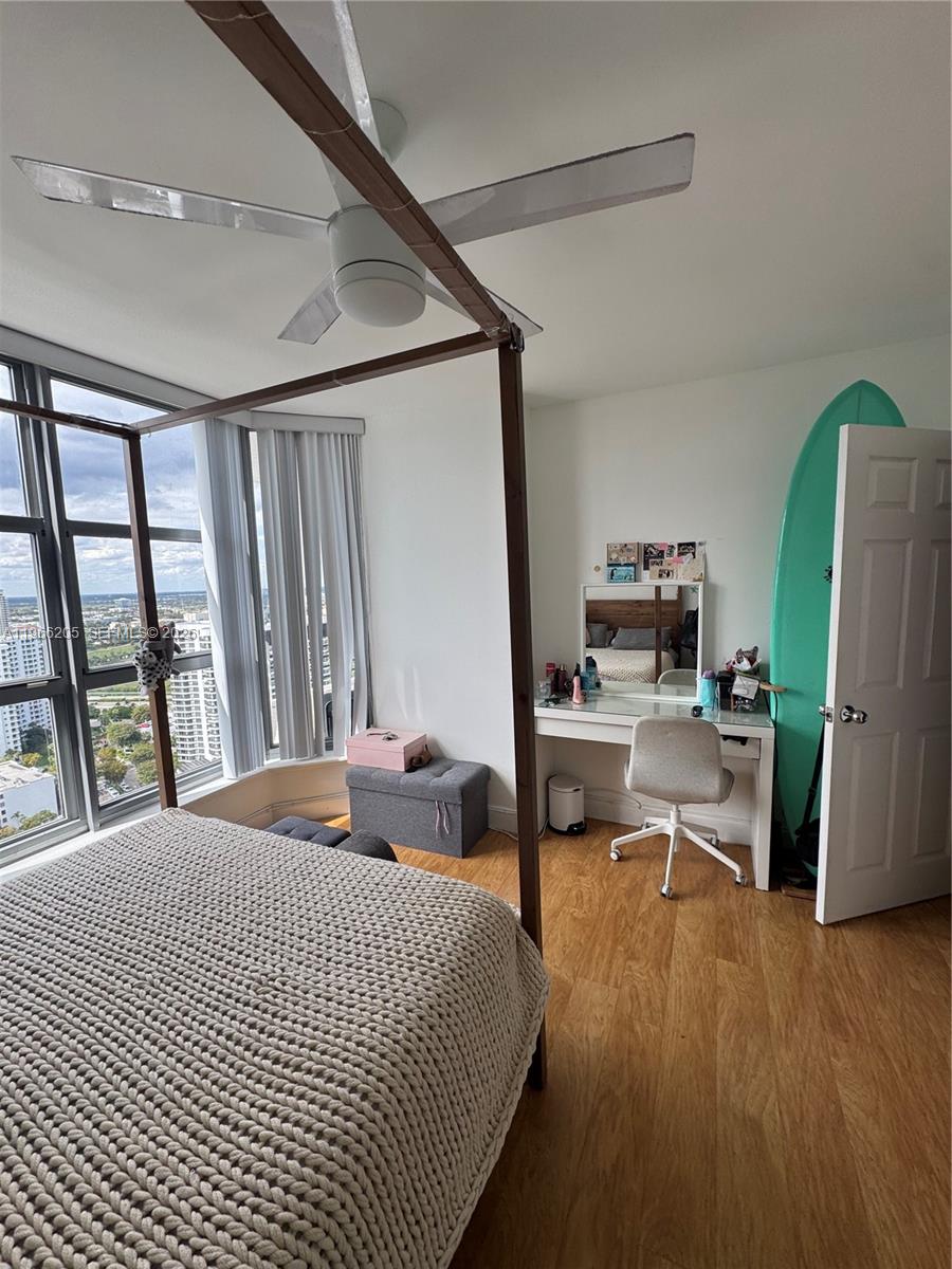 3530 Mystic Pointe Dr #3003, Aventura FL 33180