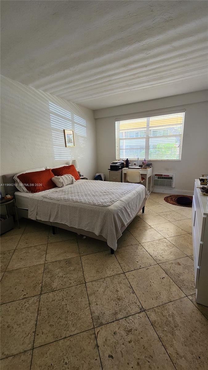 20 Park Dr #3, Bal Harbour FL 33154