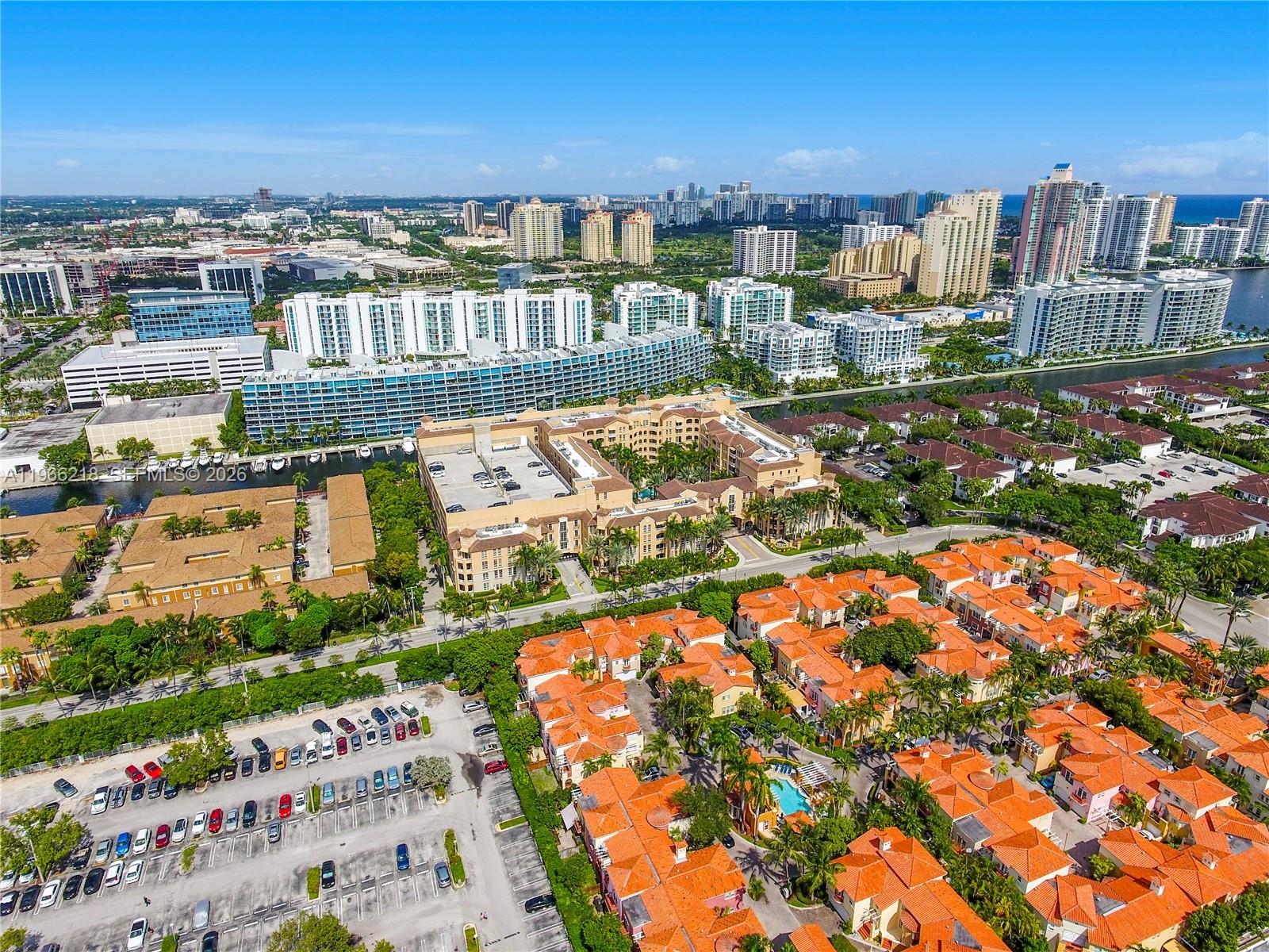 3001 NE 185th St #103, Aventura FL 33180