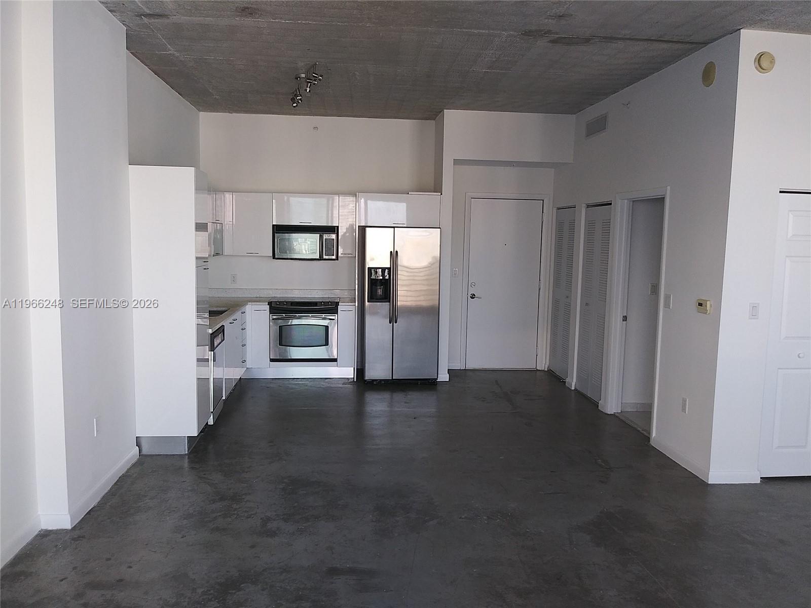133 NE 2 AV #3107, Miami FL 33132