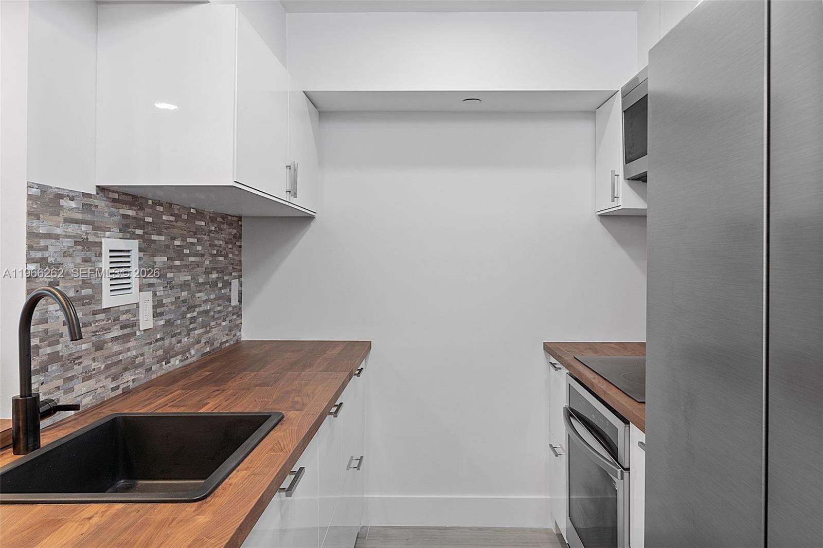 1200 West Ave #521, Miami Beach FL 33139