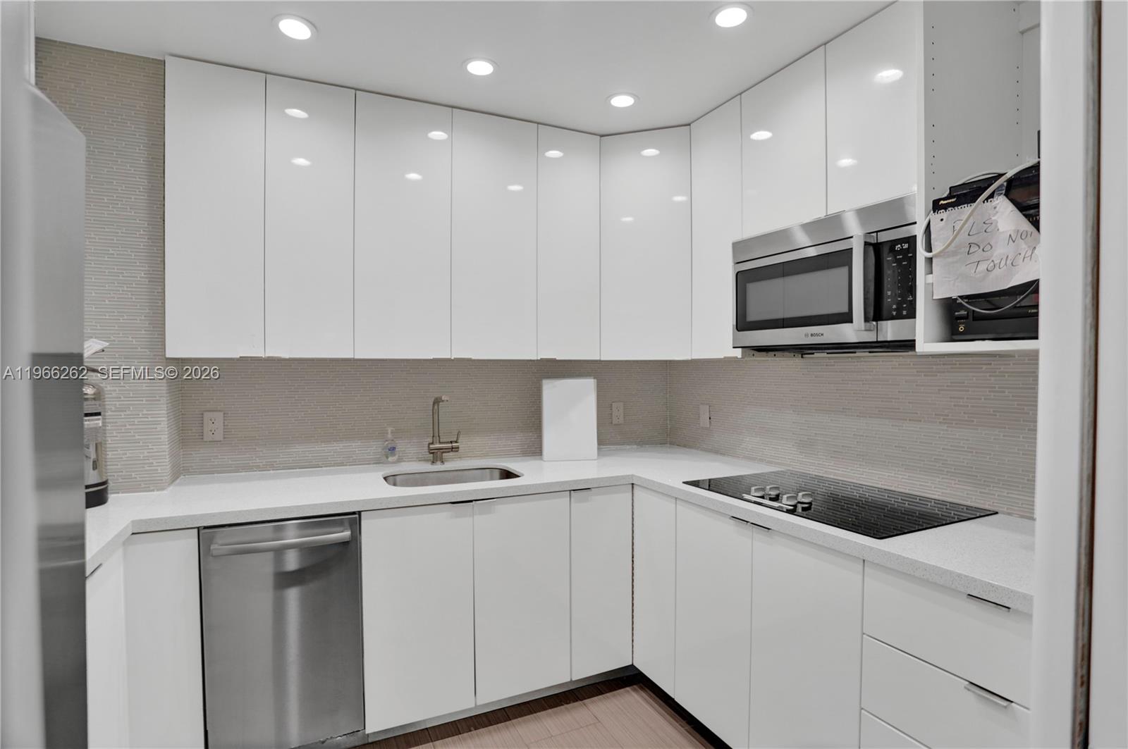 1200 West Ave #521, Miami Beach FL 33139