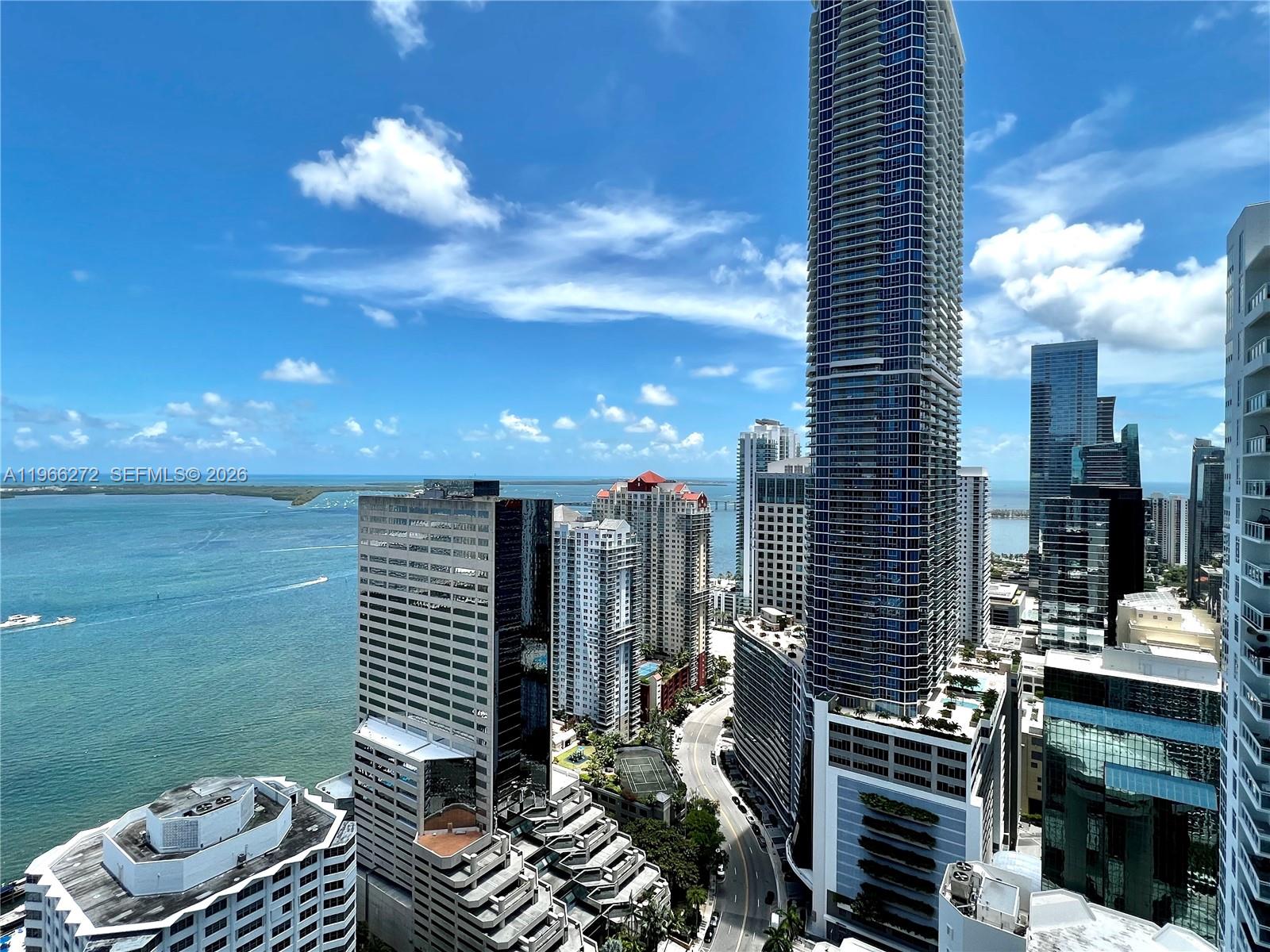 950 Brickell Bay Dr #3903, Miami FL 33131