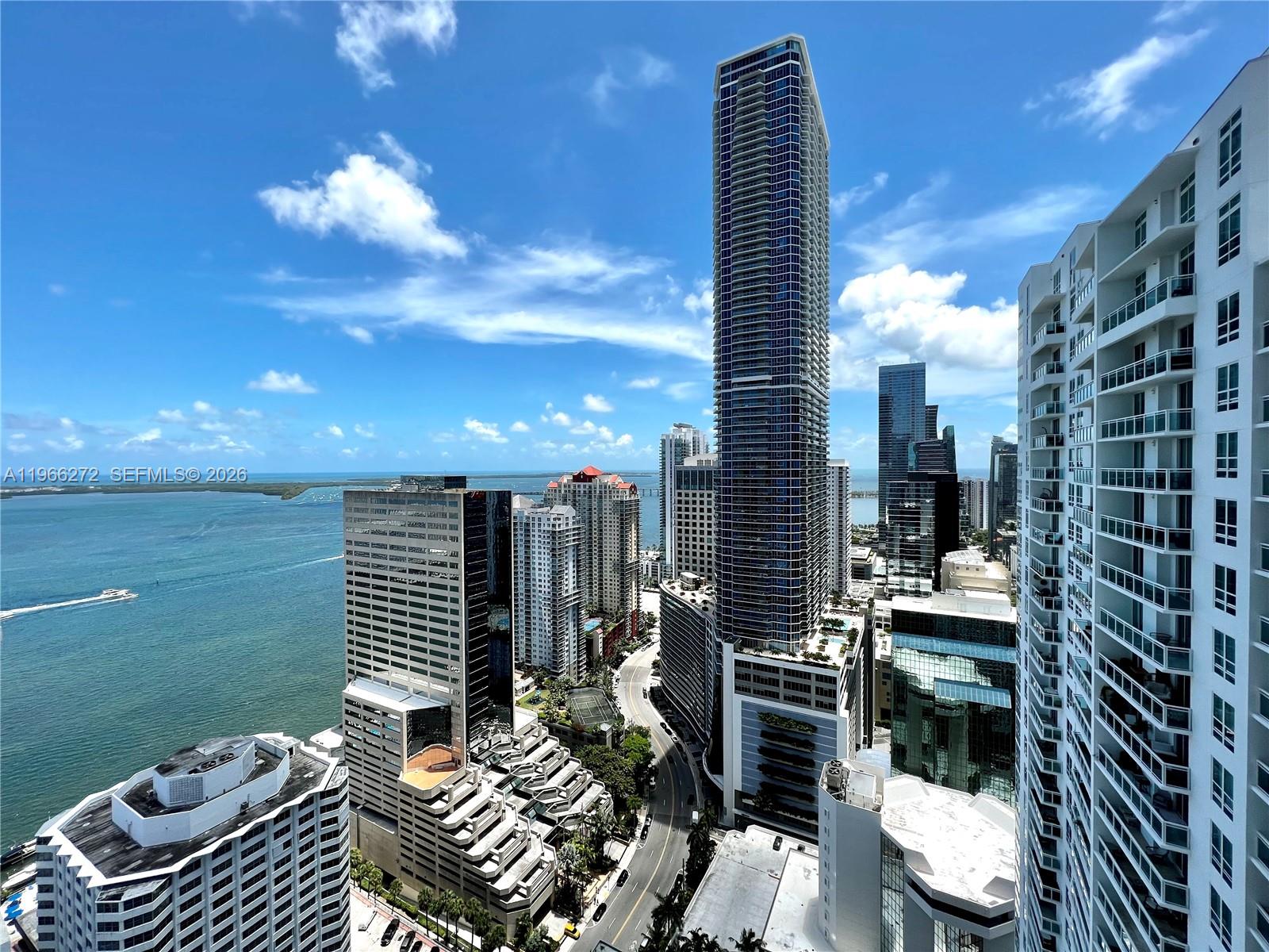 950 Brickell Bay Dr #3903, Miami FL 33131