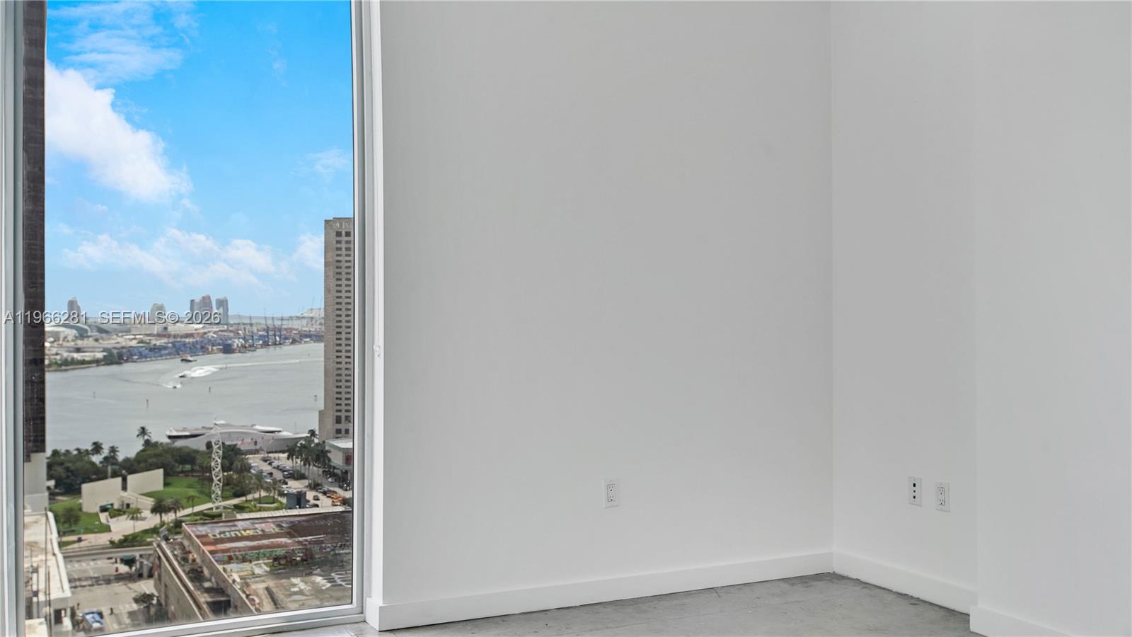151 SE 1st St #2101, Miami FL 33131