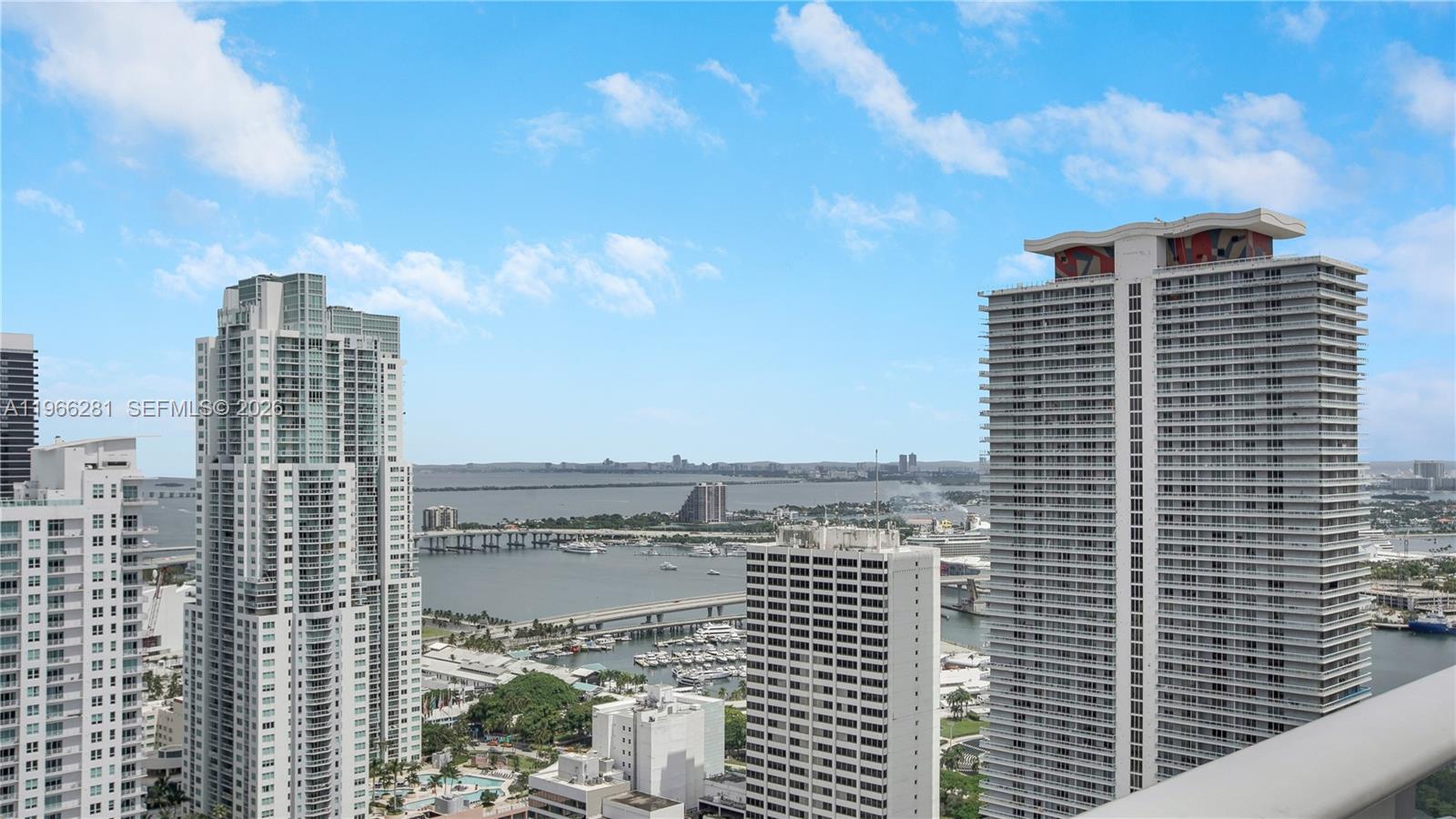 151 SE 1st St #2101, Miami FL 33131