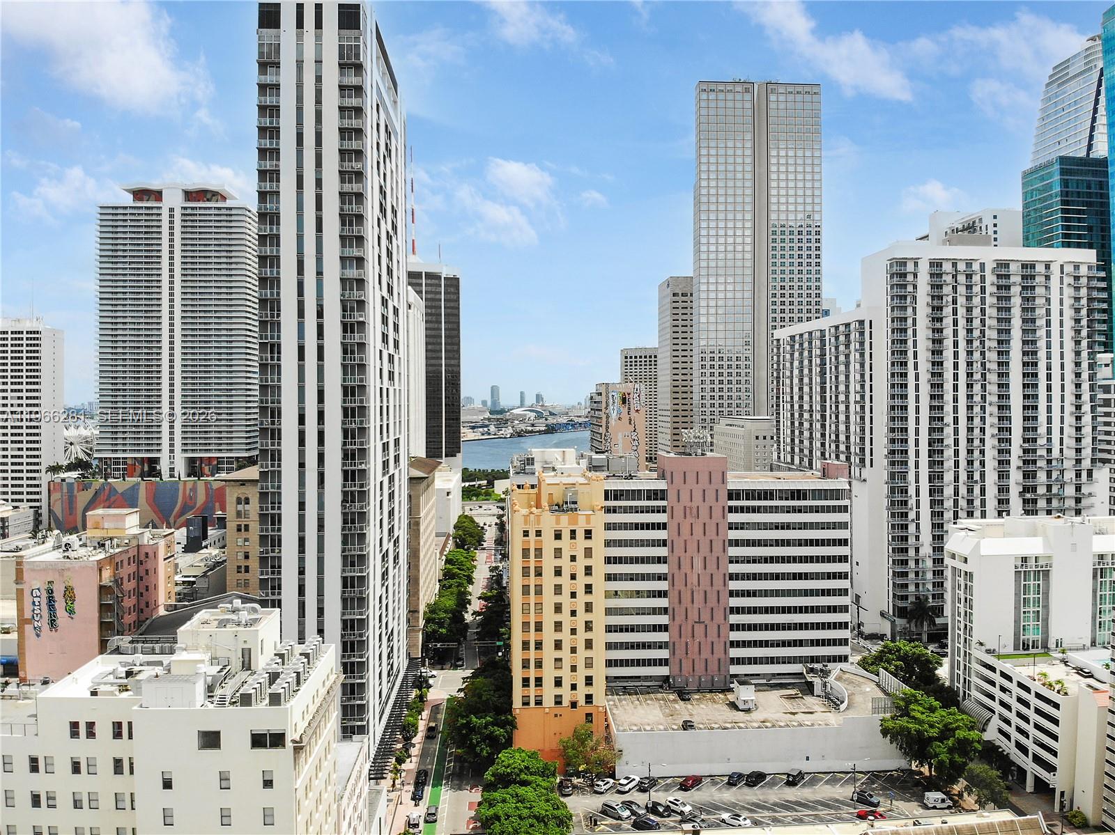 151 SE 1st St #2101, Miami FL 33131