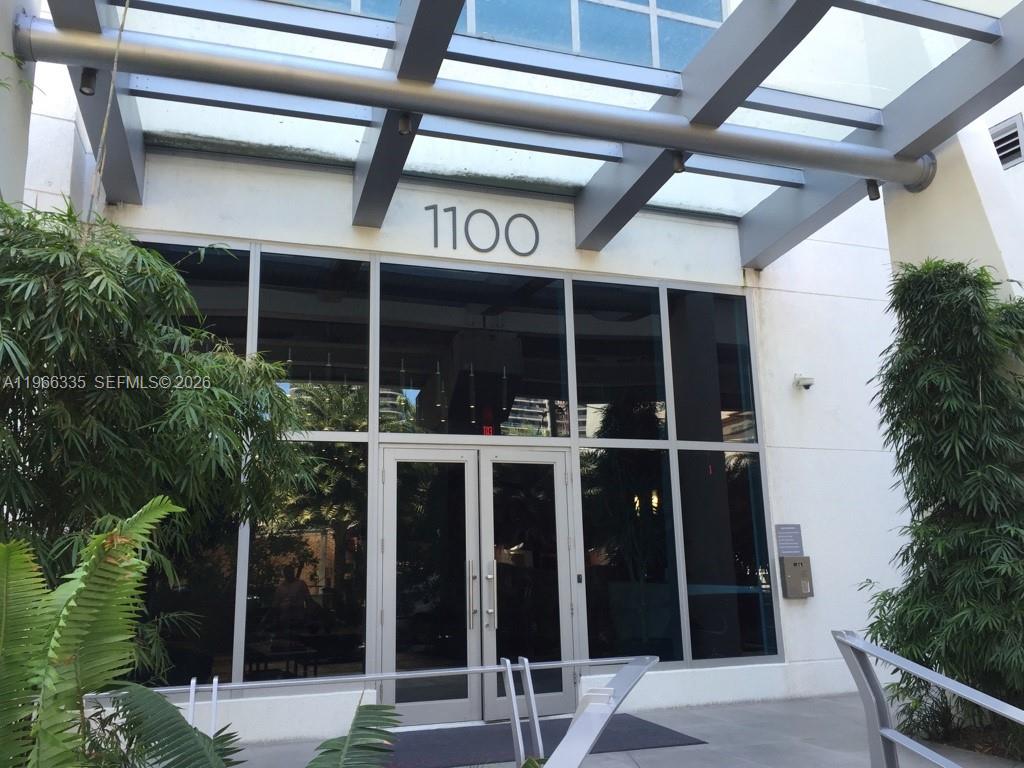 1100 S Miami Ave #2111, Miami FL 33130