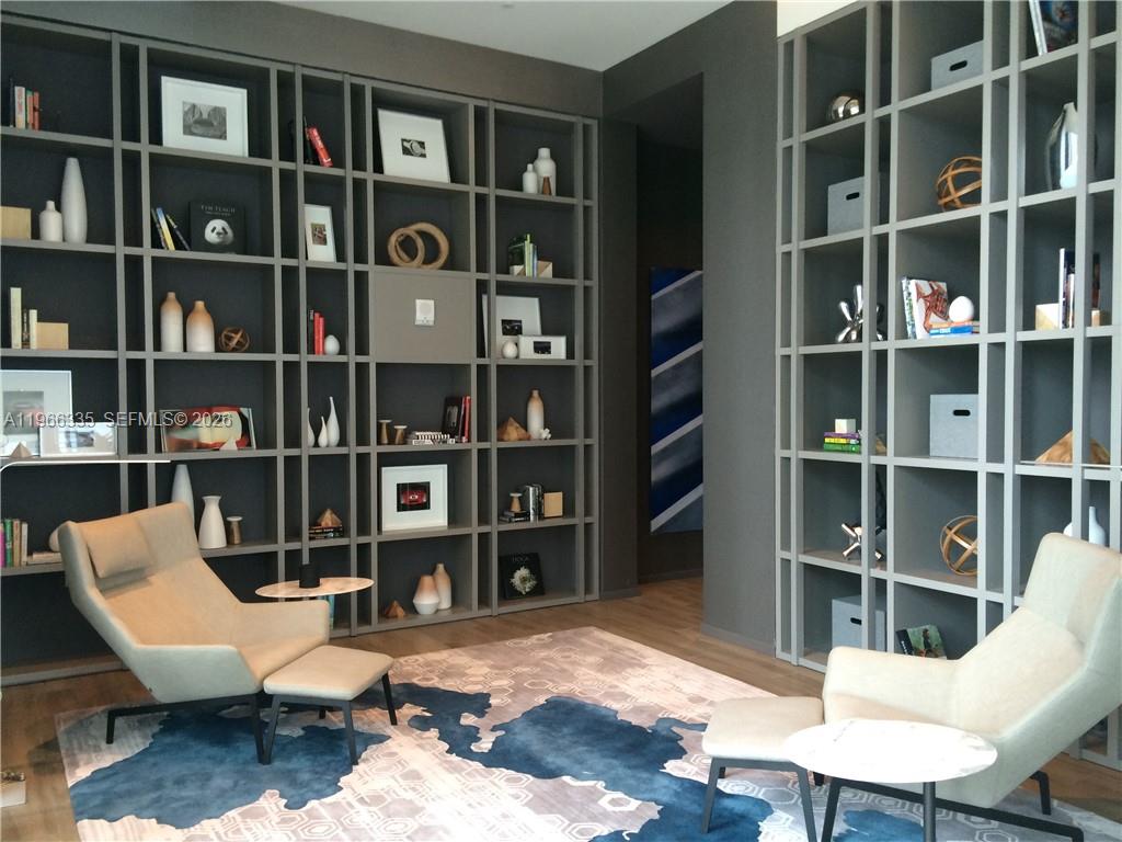 1100 S Miami Ave #2111, Miami FL 33130