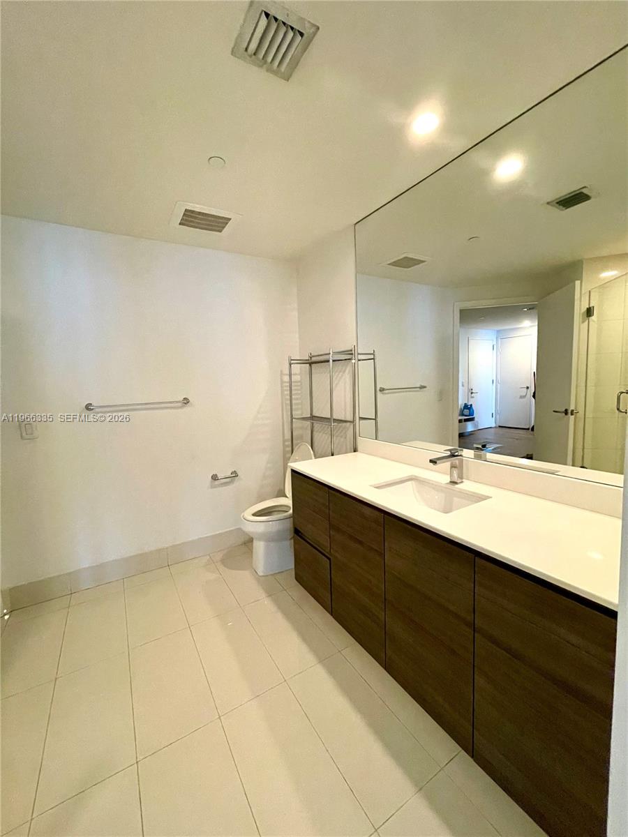 1100 S Miami Ave #2111, Miami FL 33130