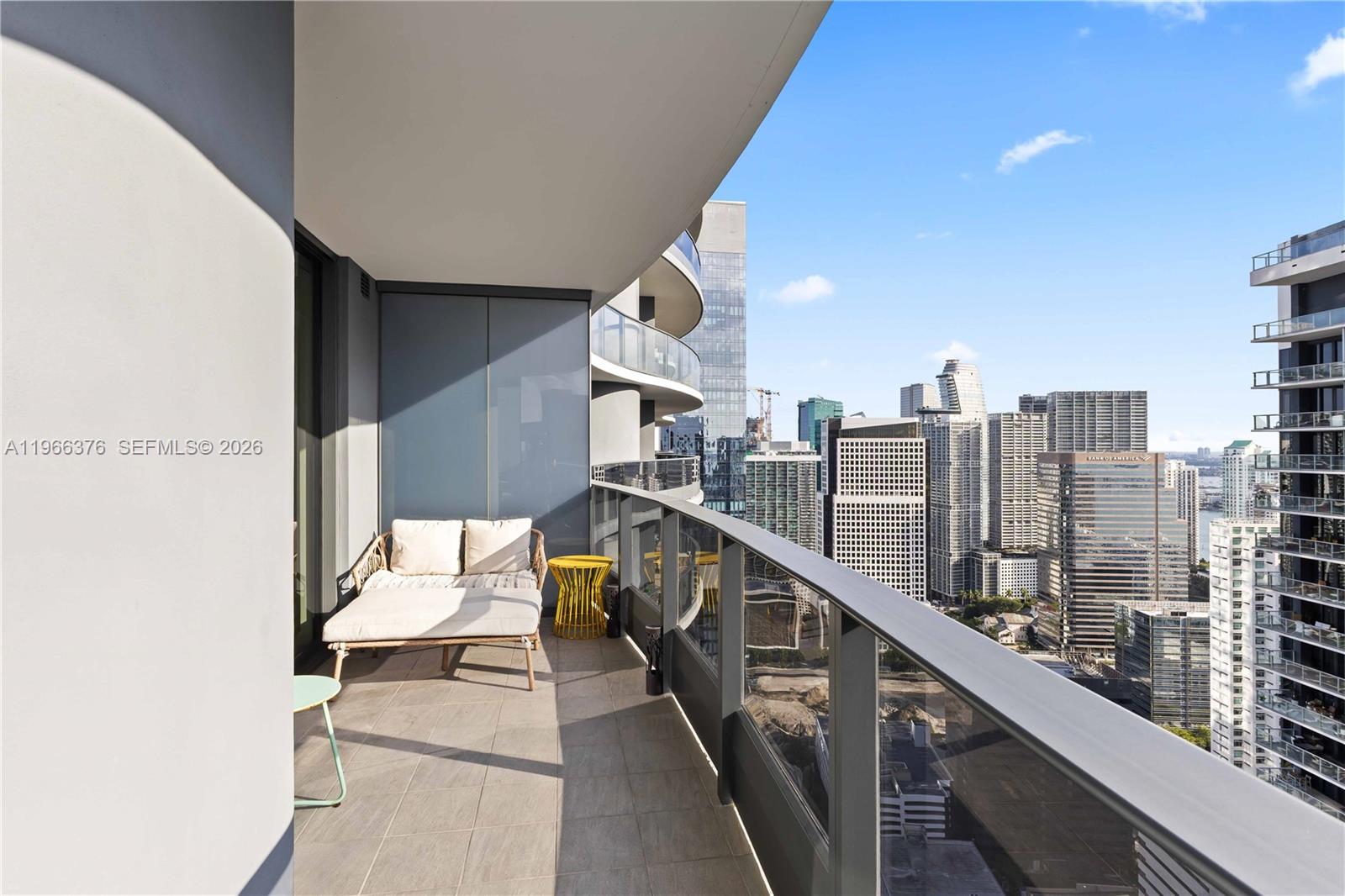 1000 Brickell Plz #4605, Miami FL 33131