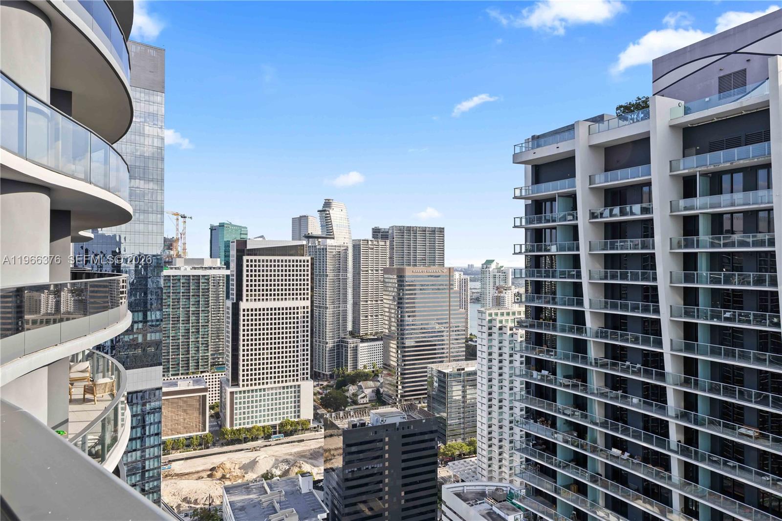 1000 Brickell Plz #4605, Miami FL 33131