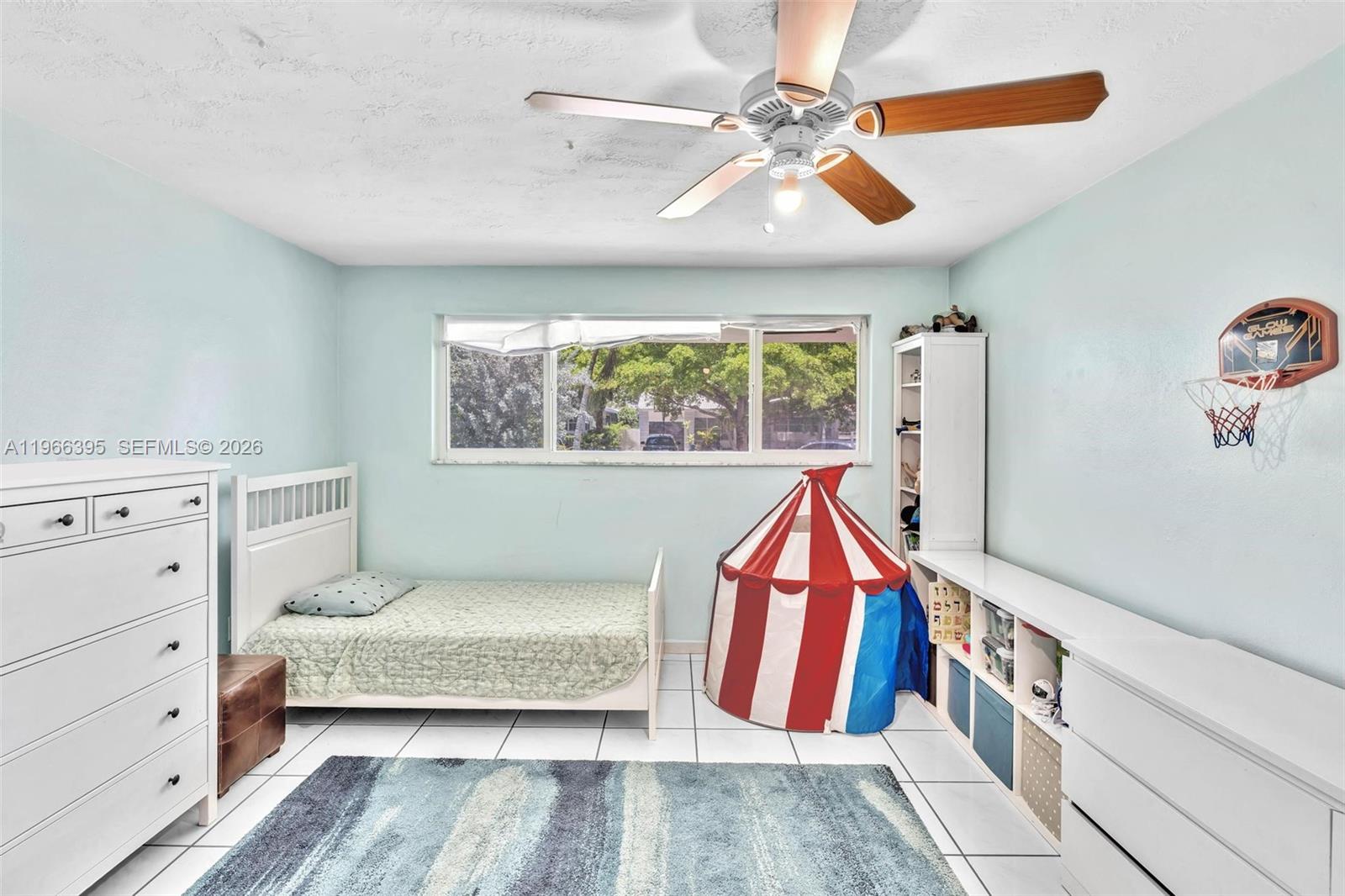 9524 Byron Ave, Surfside FL 33154