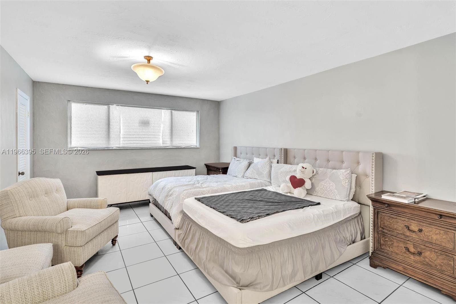 9524 Byron Ave, Surfside FL 33154