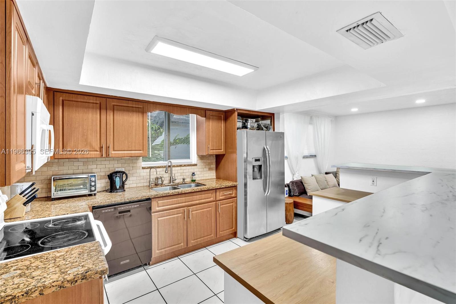 9524 Byron Ave, Surfside FL 33154