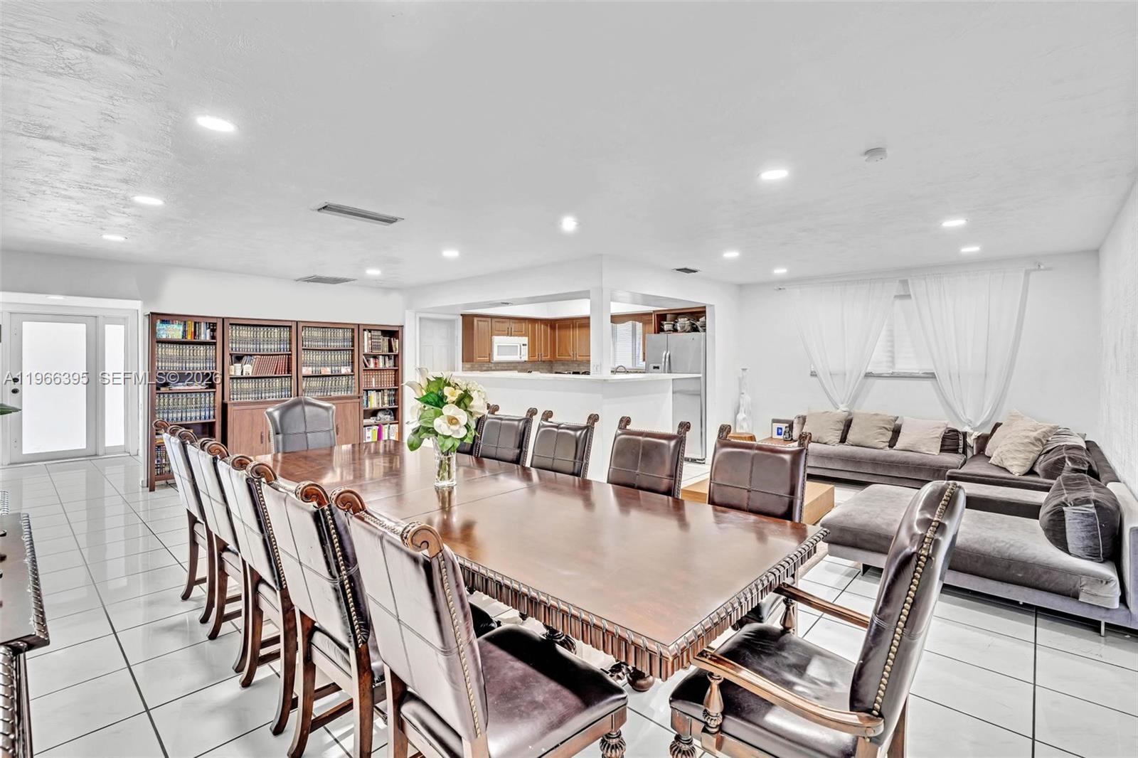 9524 Byron Ave, Surfside FL 33154