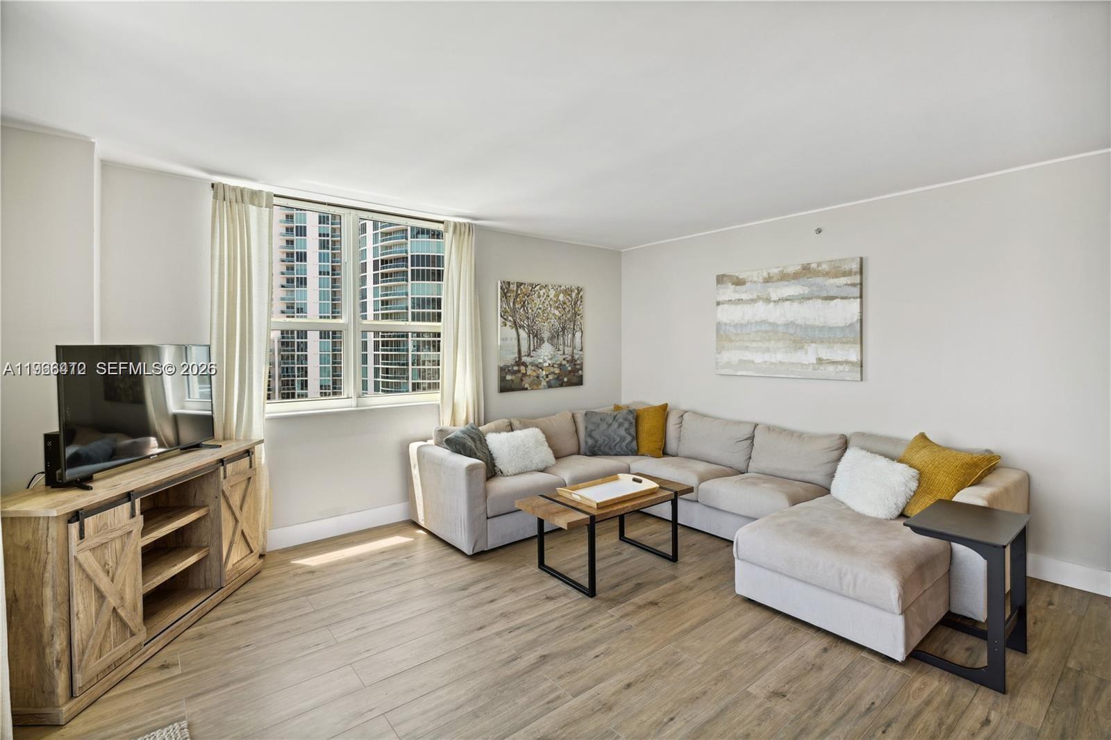 90 Alton Rd #1901, Miami Beach FL 33139