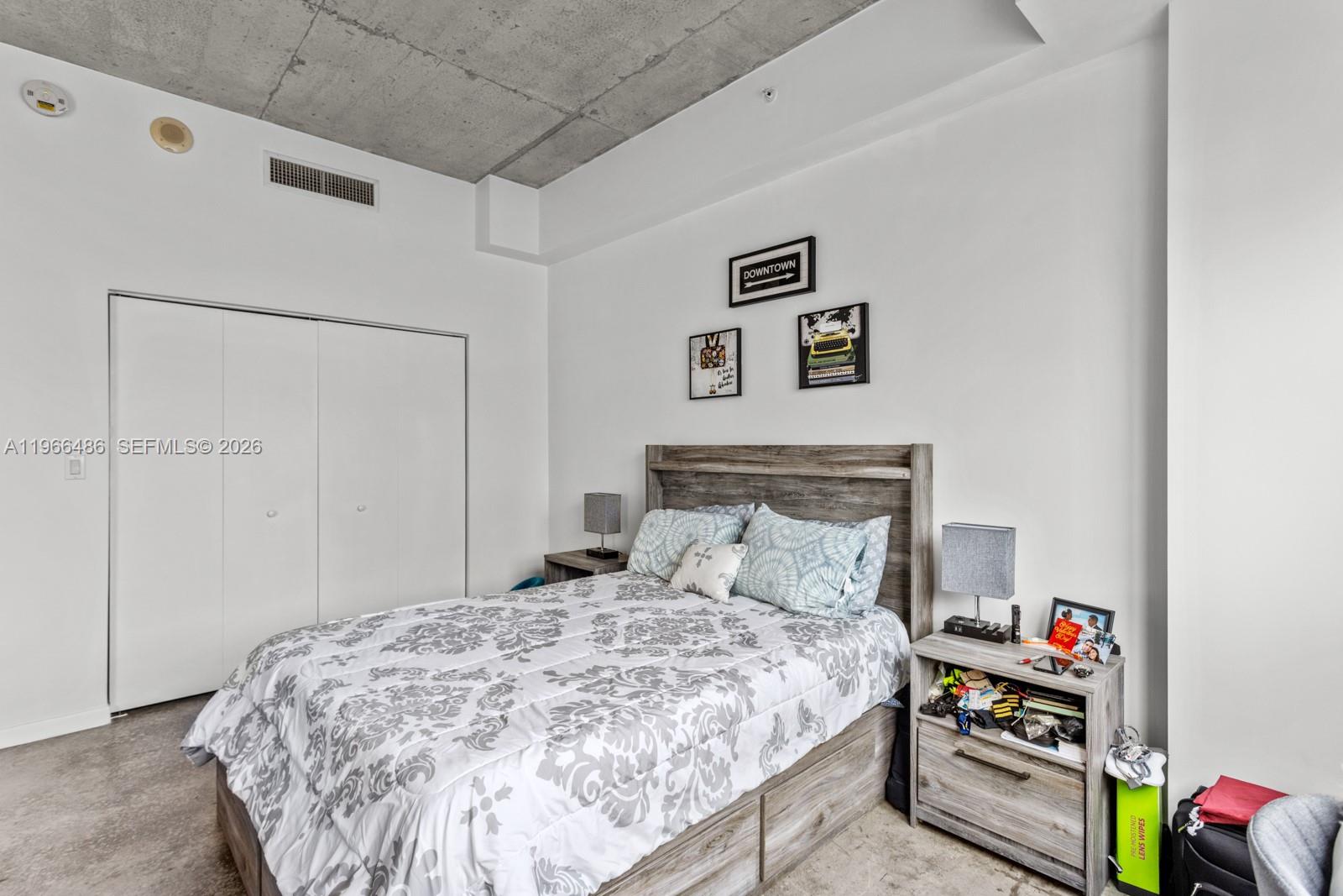 133 NE 2nd Ave #1815, Miami FL 33132