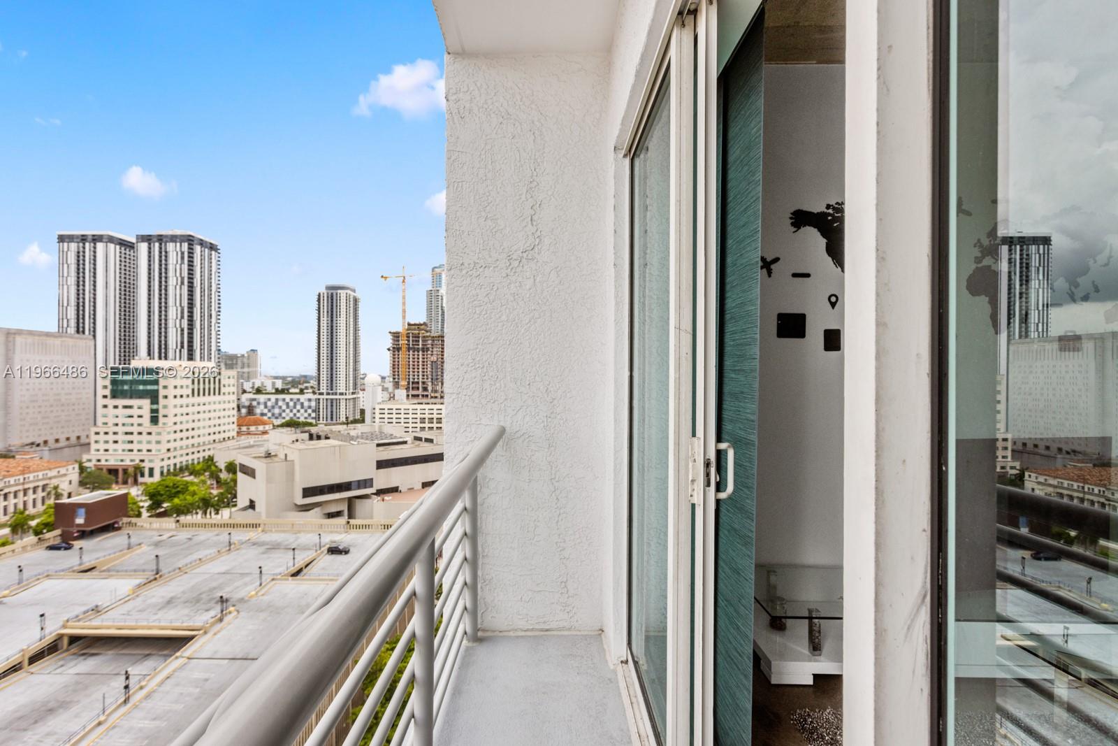 133 NE 2nd Ave #1815, Miami FL 33132