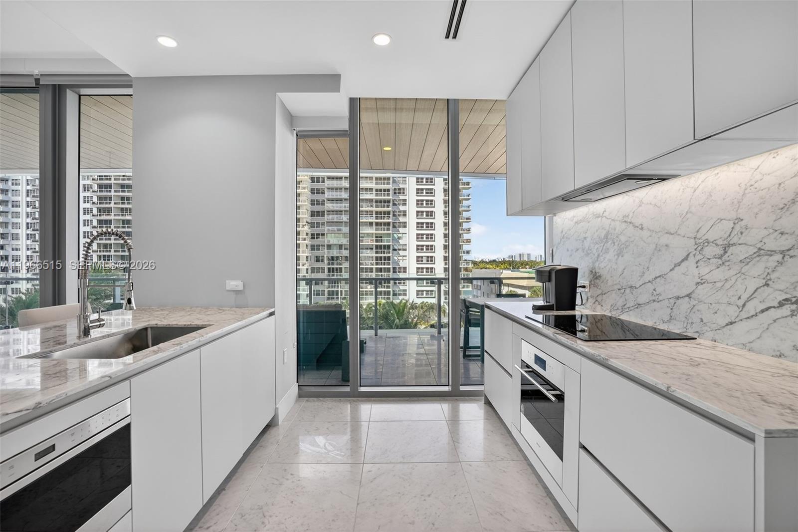 5775 Collins Ave #506, Miami Beach FL 33140