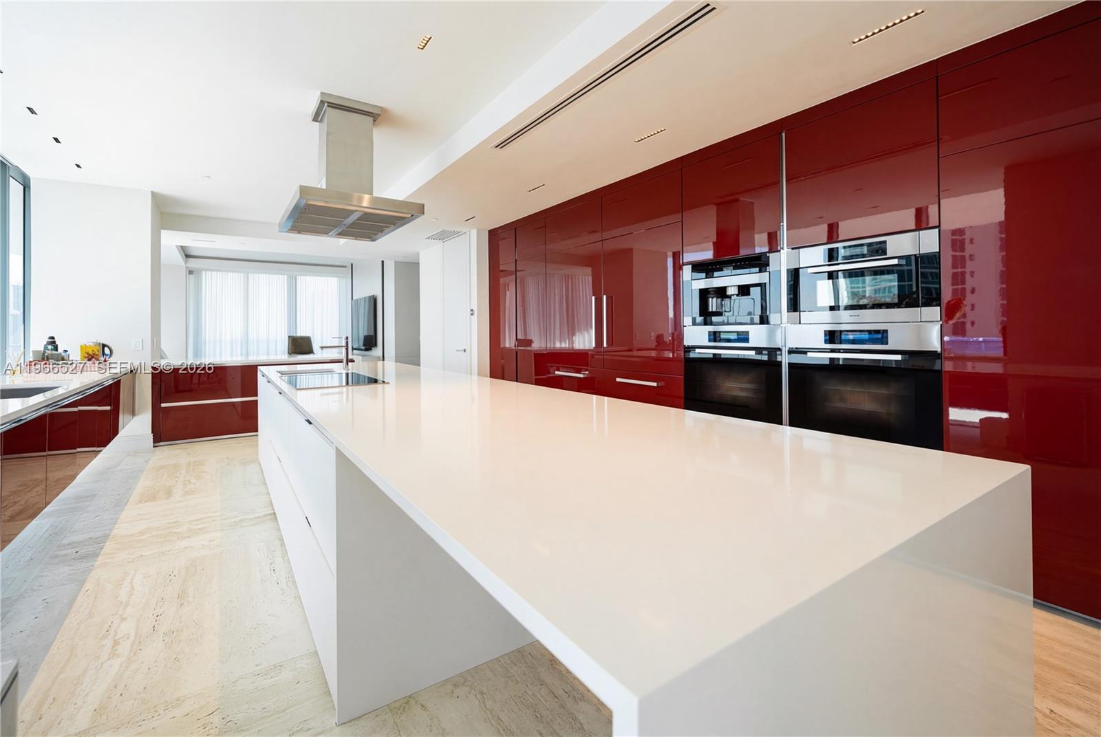 19575 Collins Ave #9, Sunny Isles Beach FL 33160