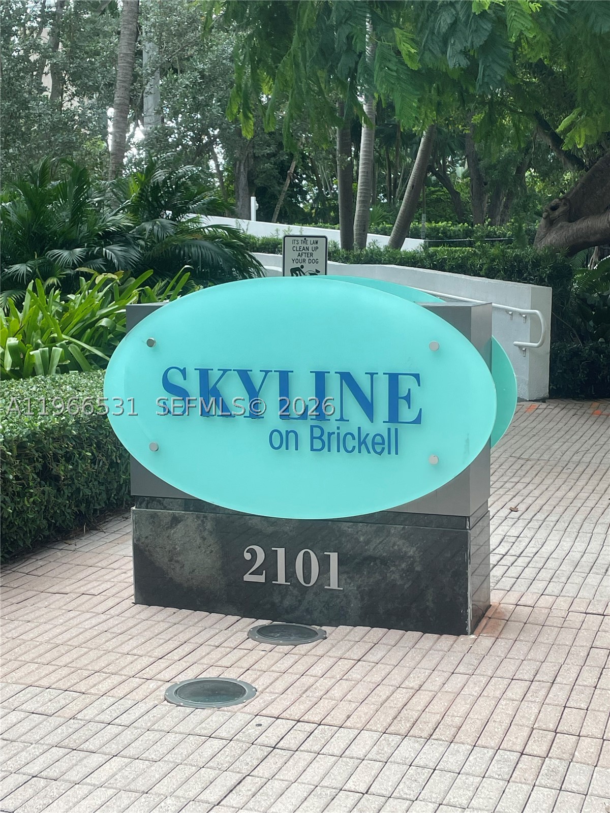 2101 Brickell Ave #2202, Miami FL 33129