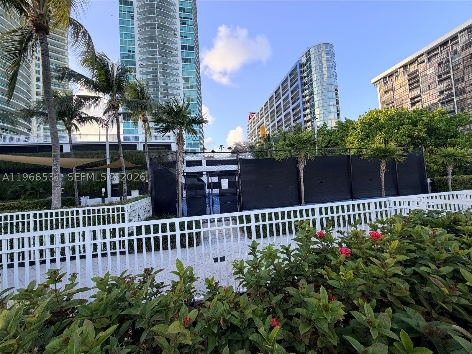 2101 Brickell Ave #2202, Miami FL 33129