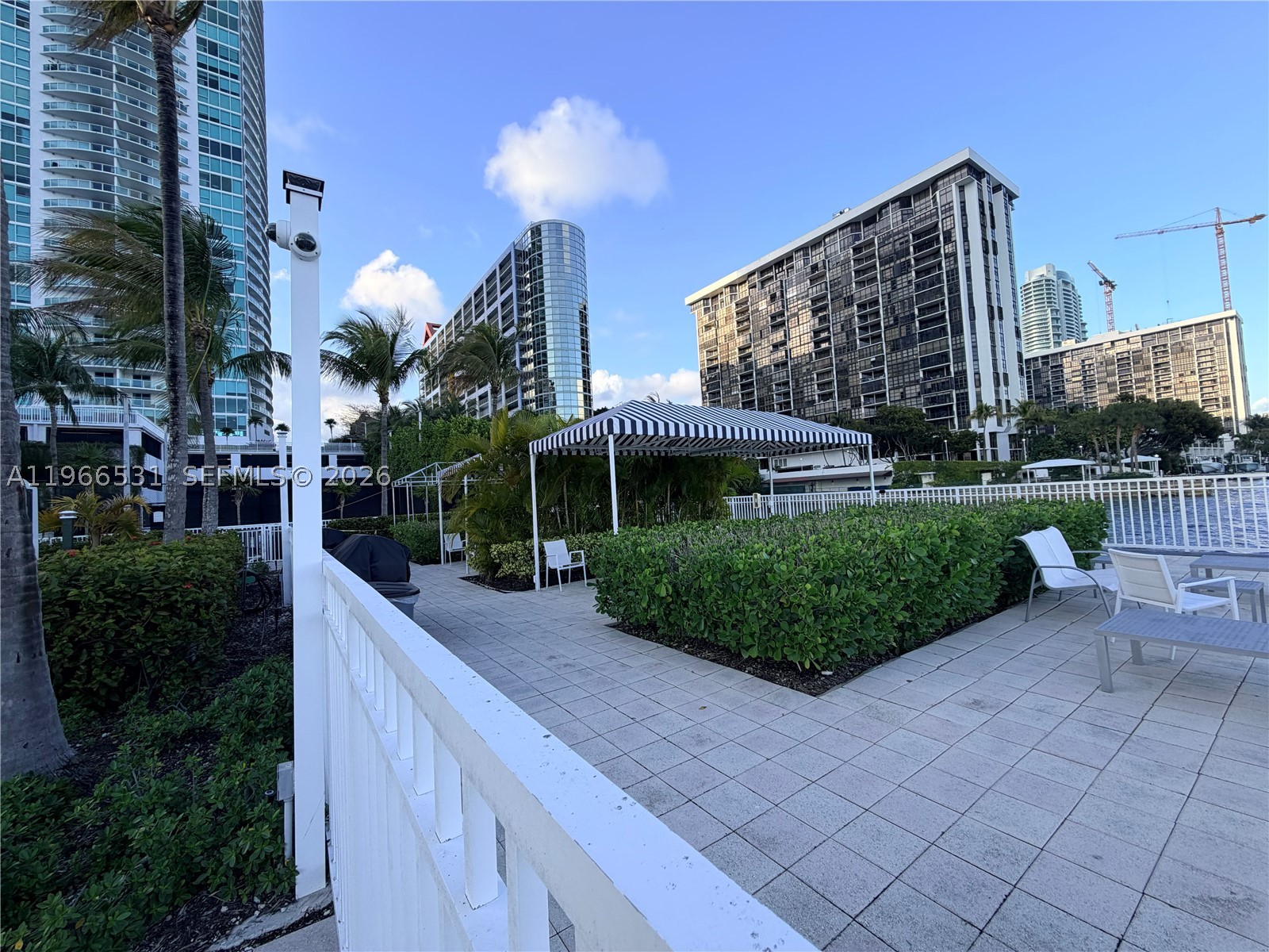 2101 Brickell Ave #2202, Miami FL 33129