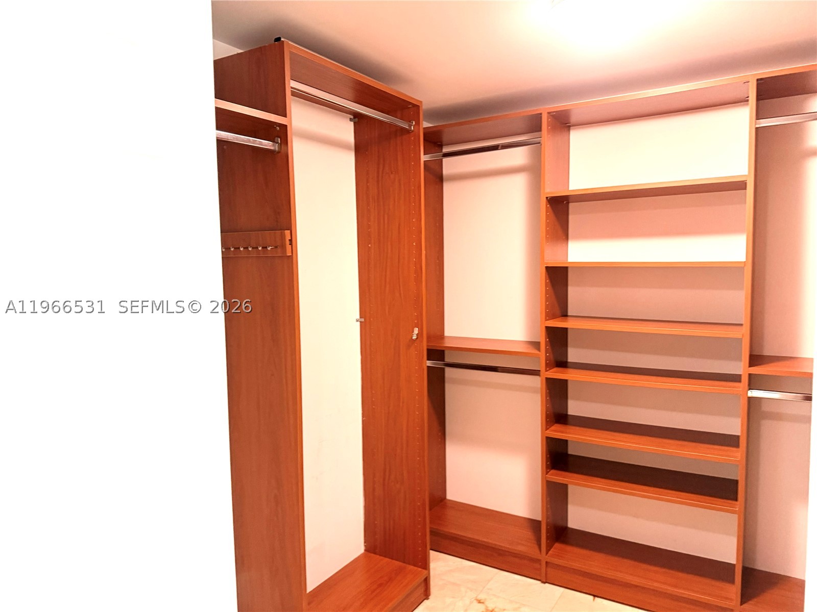 2101 Brickell Ave #2202, Miami FL 33129