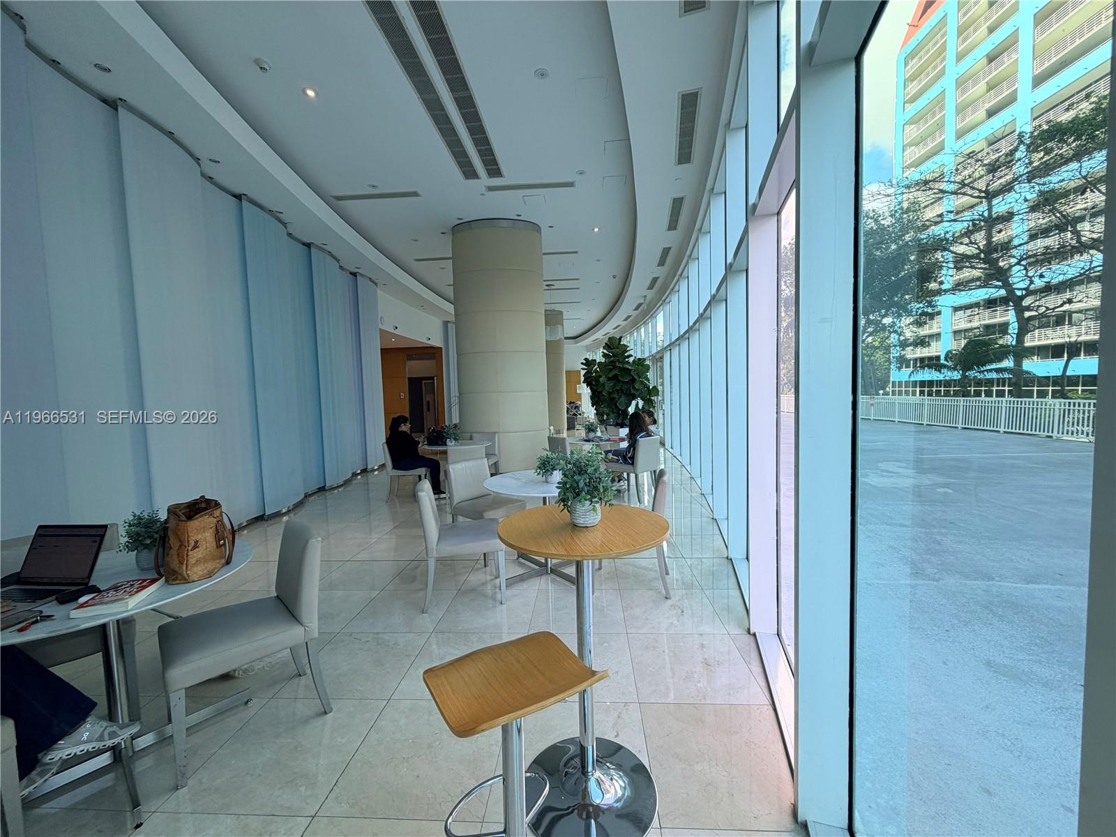 2101 Brickell Ave #2202, Miami FL 33129