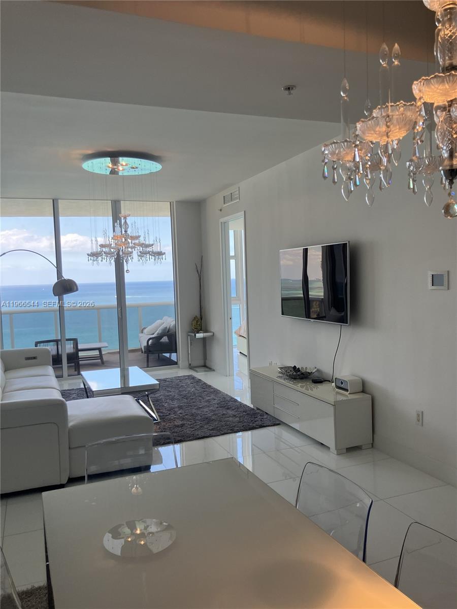 18201 Collins Ave #3708, Sunny Isles Beach FL 33160
