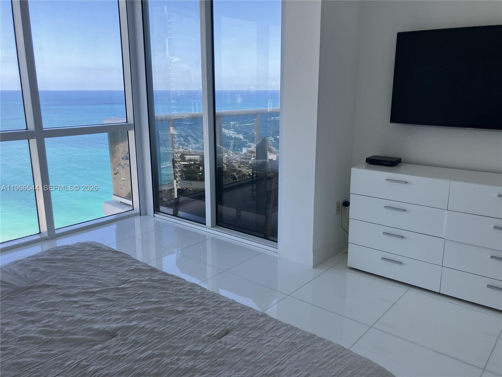 18201 Collins Ave #3708, Sunny Isles Beach FL 33160